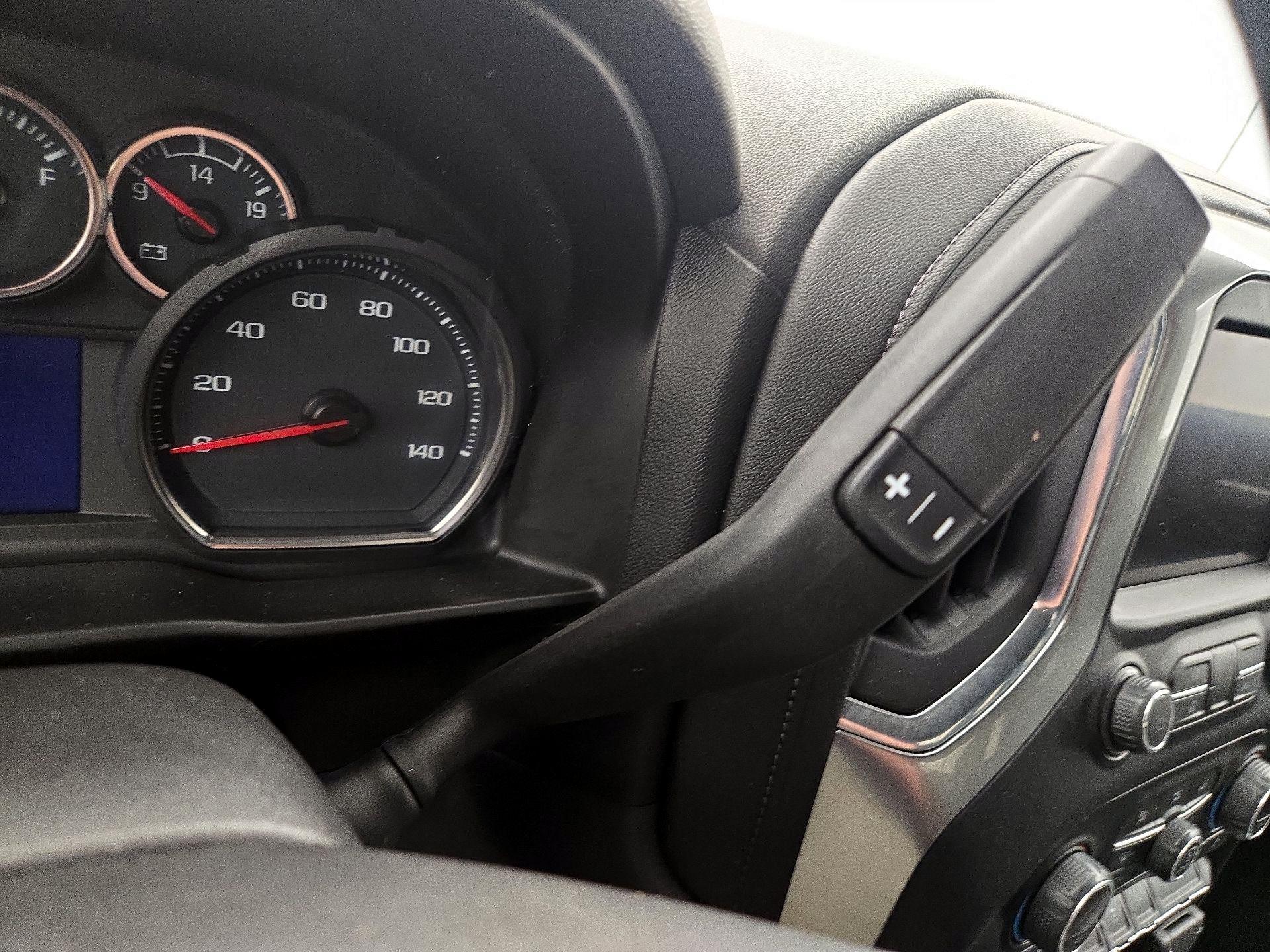 Thumbnail: 2022 Chevrolet Silverado 1500 - 17