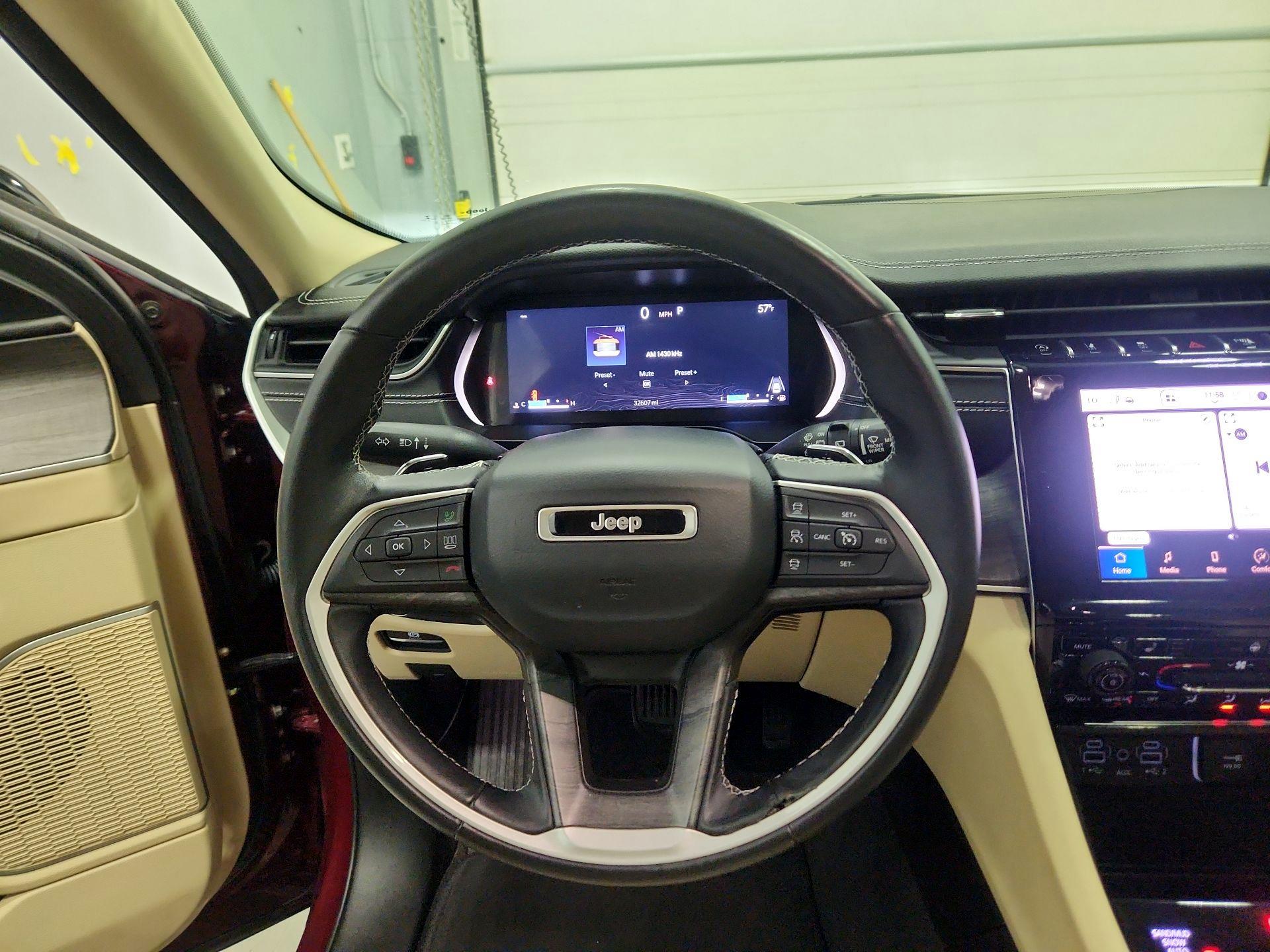 Thumbnail: 2022 Jeep Grand Cherokee - 10