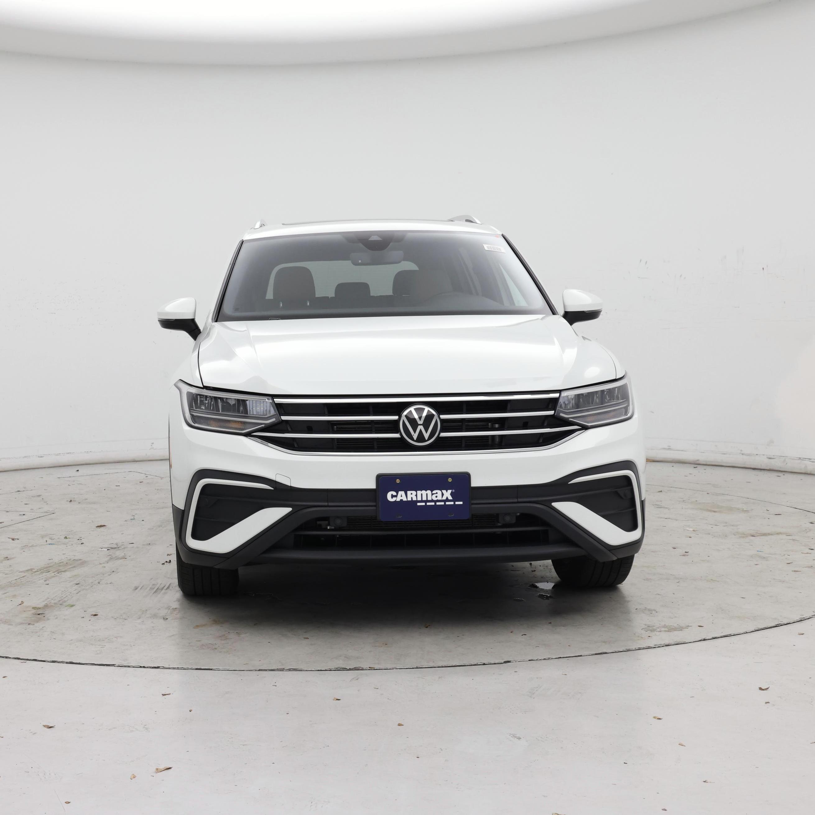 Thumbnail: 2022 Volkswagen Tiguan - 5