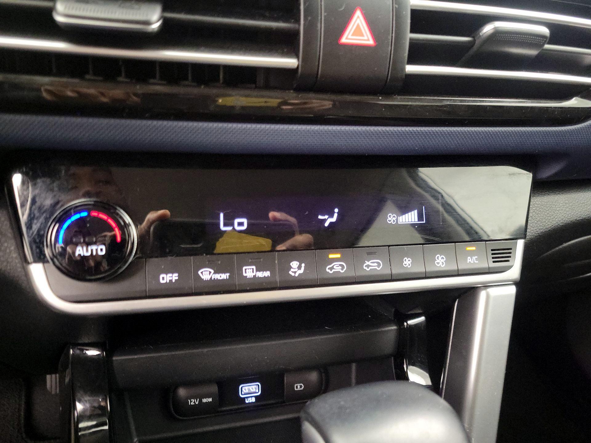 Thumbnail: 2023 Kia Seltos - 16