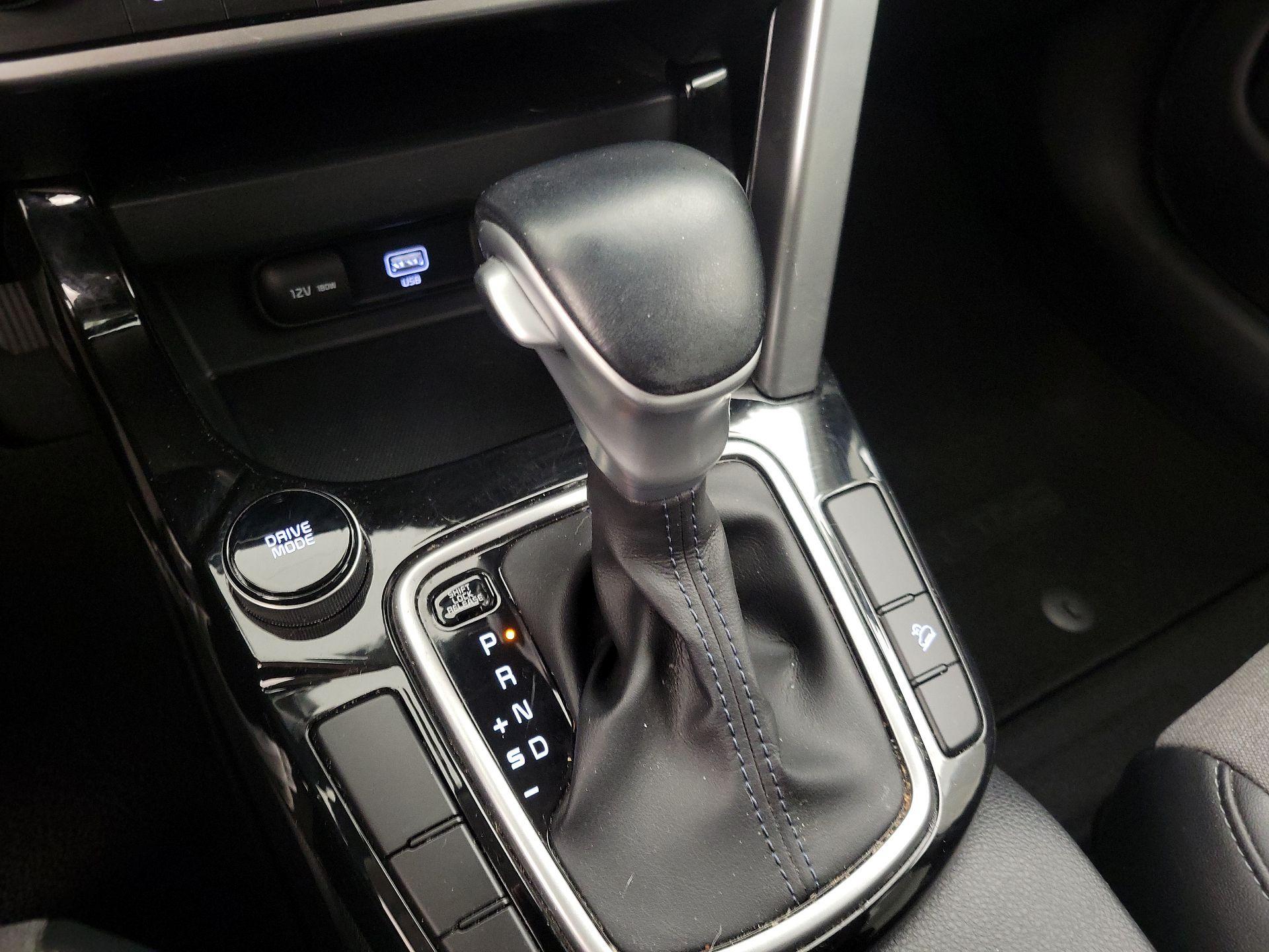 Thumbnail: 2023 Kia Seltos - 17