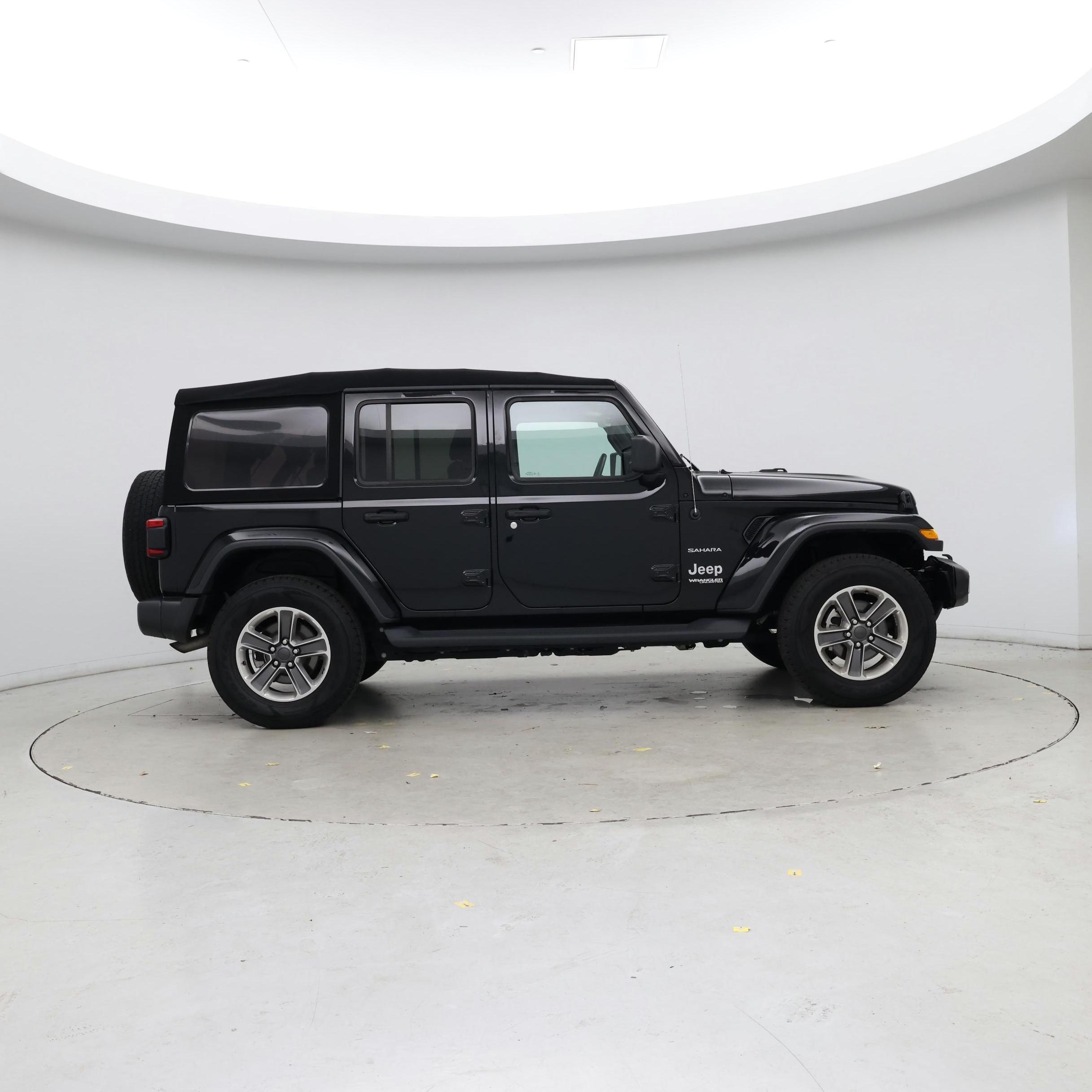 Thumbnail: 2021 Jeep Wrangler - 7