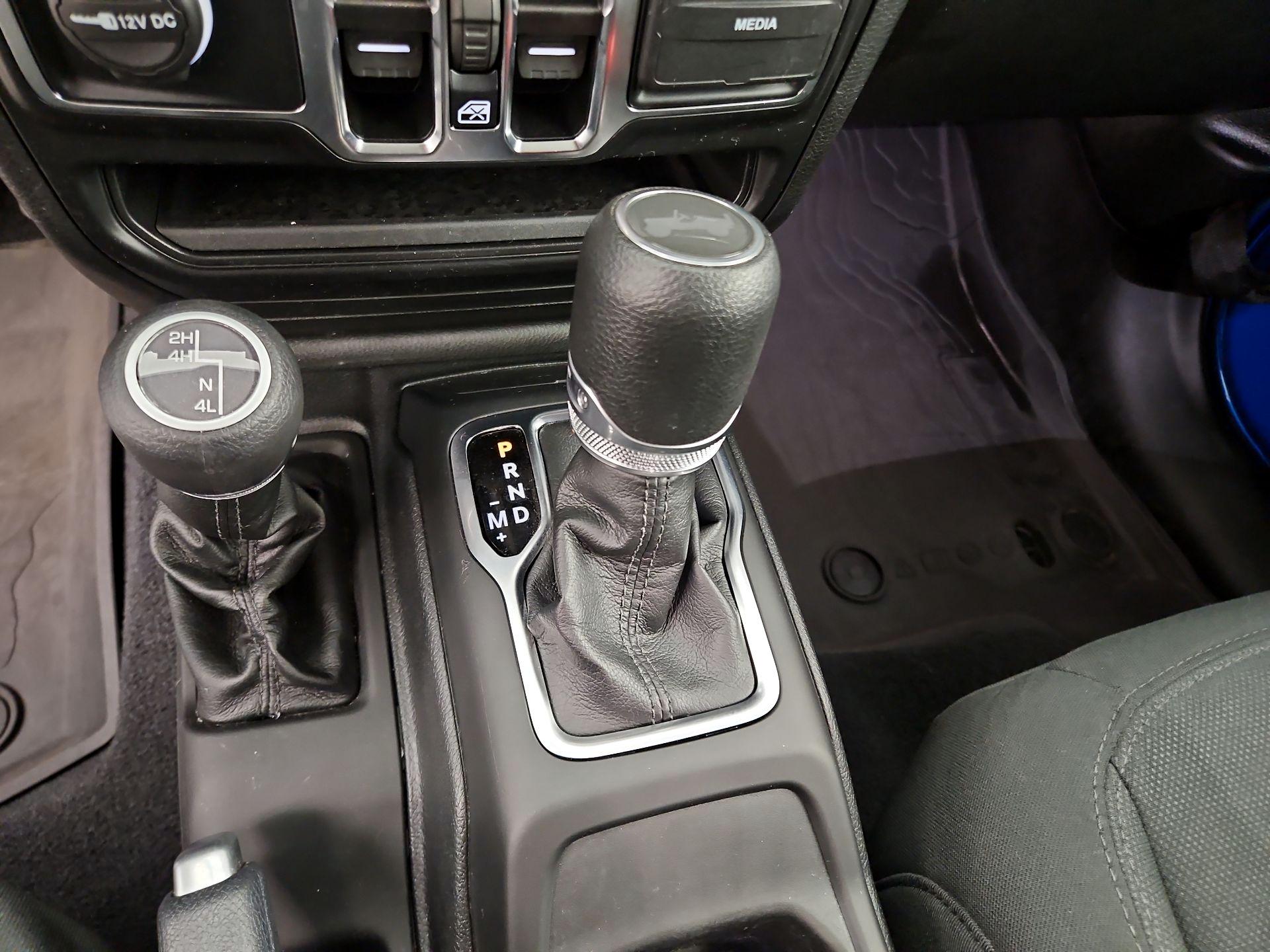 Thumbnail: 2023 Jeep Wrangler - 17