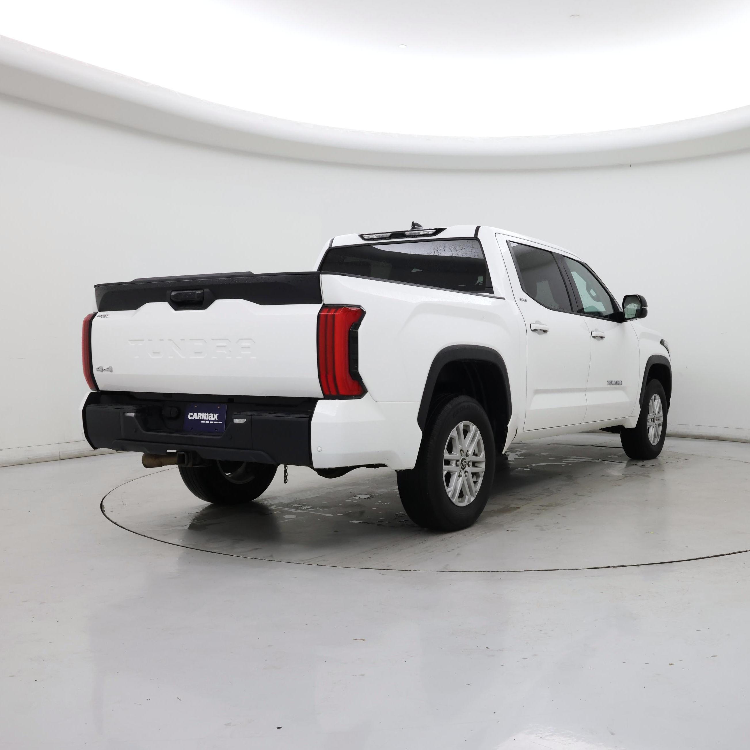 Thumbnail: 2022 Toyota Tundra - 8