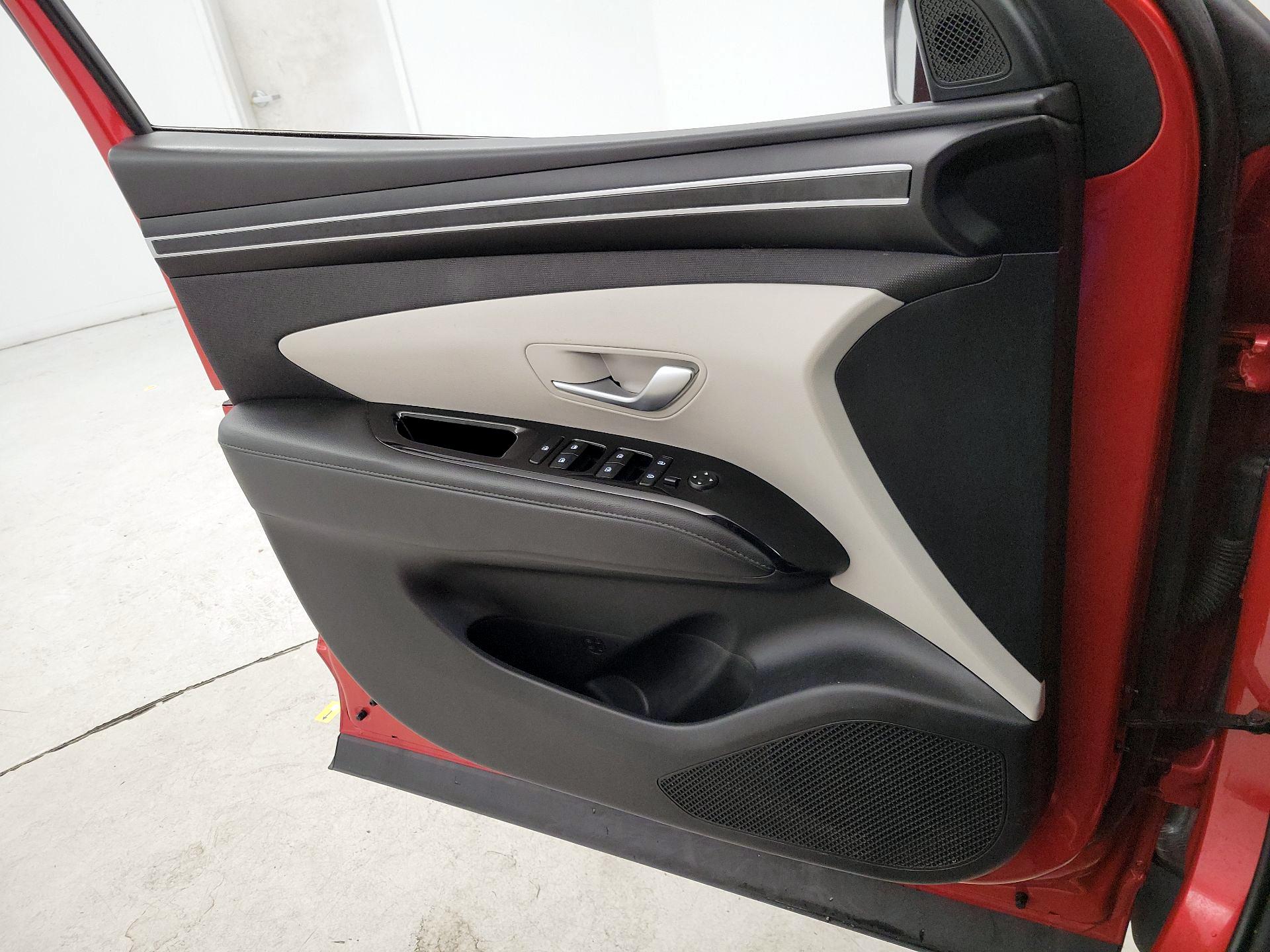 Thumbnail: 2022 Hyundai Tucson - 12