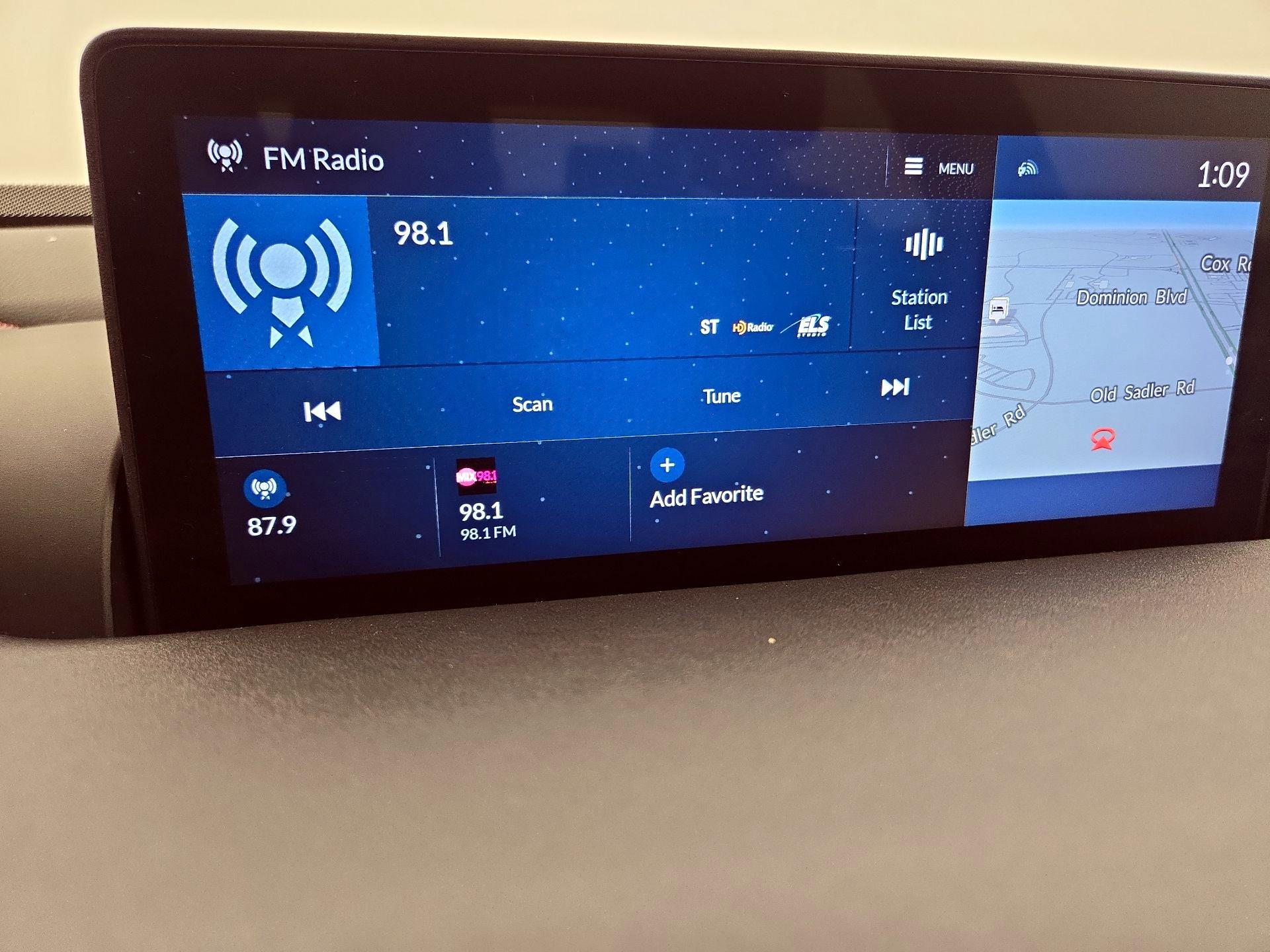 Thumbnail: 2022 Acura TLX - 16