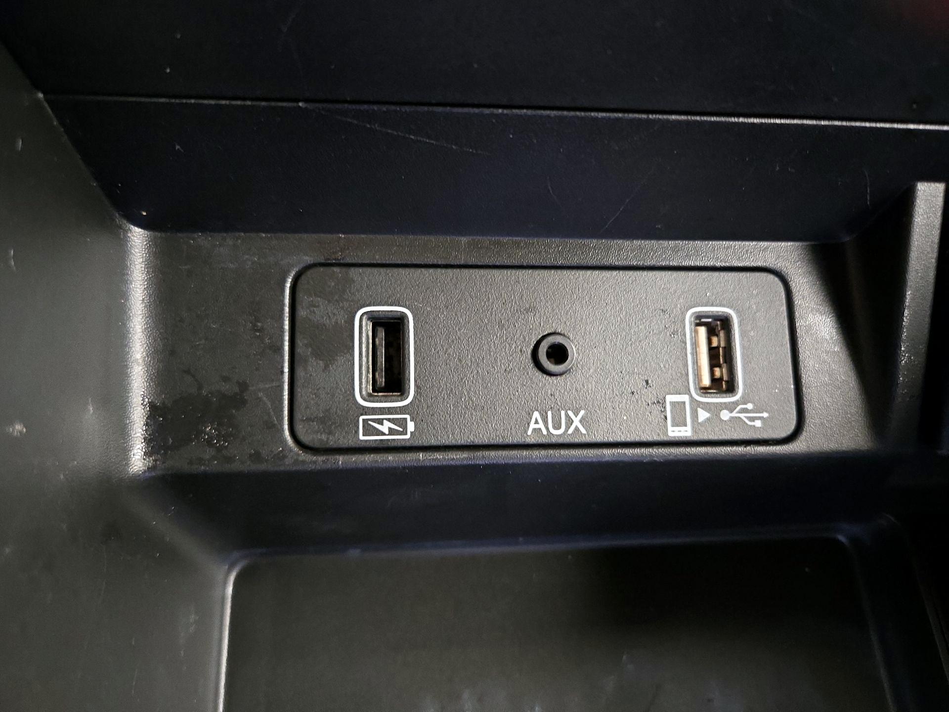 Thumbnail: 2022 Acura TLX - 19