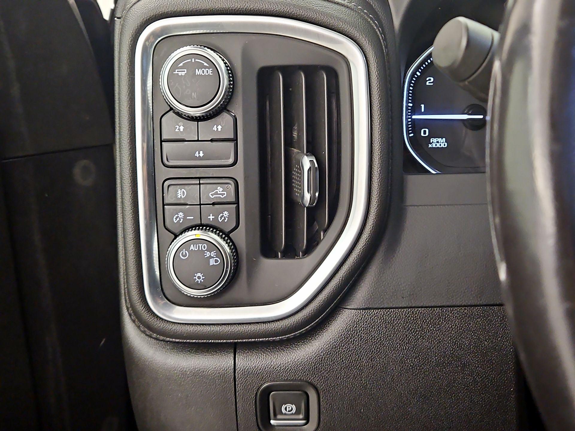 Thumbnail: 2021 GMC Sierra 2500 - 13