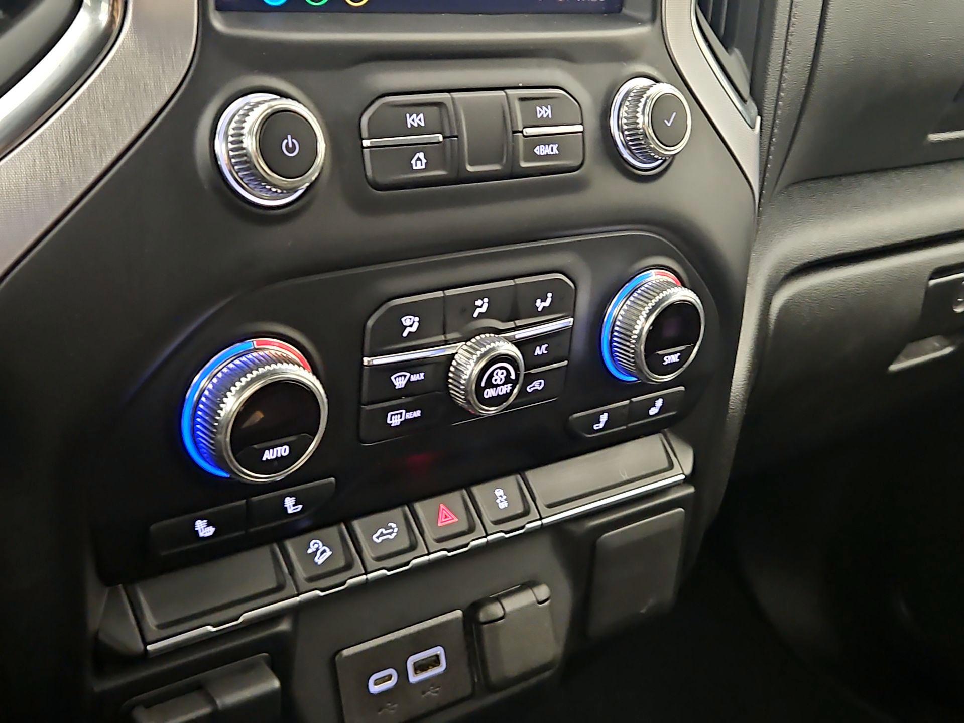 Thumbnail: 2021 GMC Sierra 2500 - 16