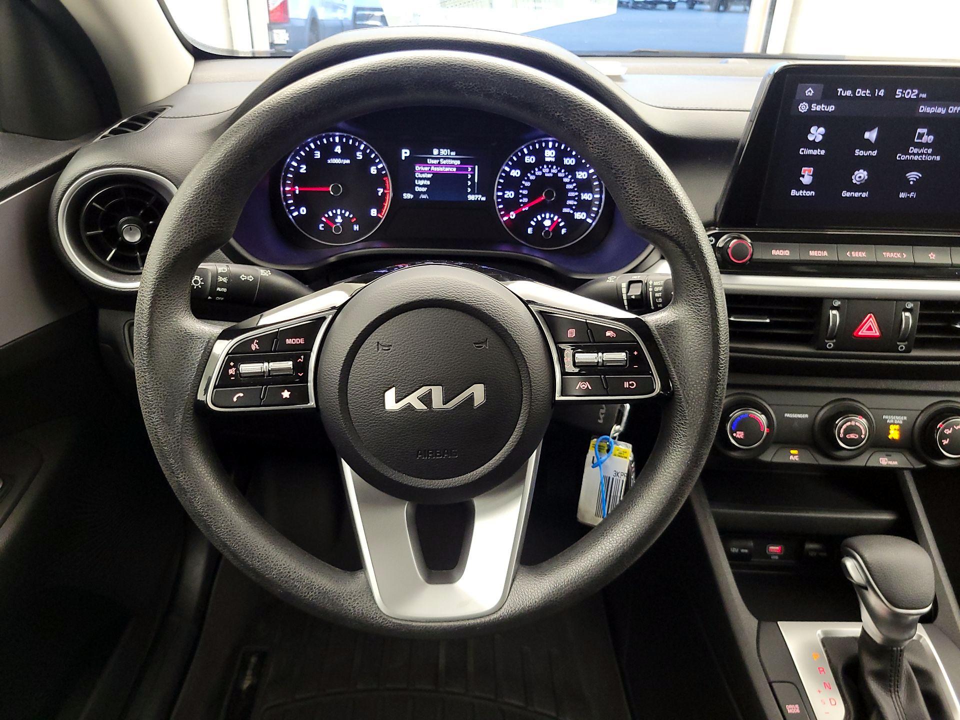 Thumbnail: 2023 Kia Forte - 10