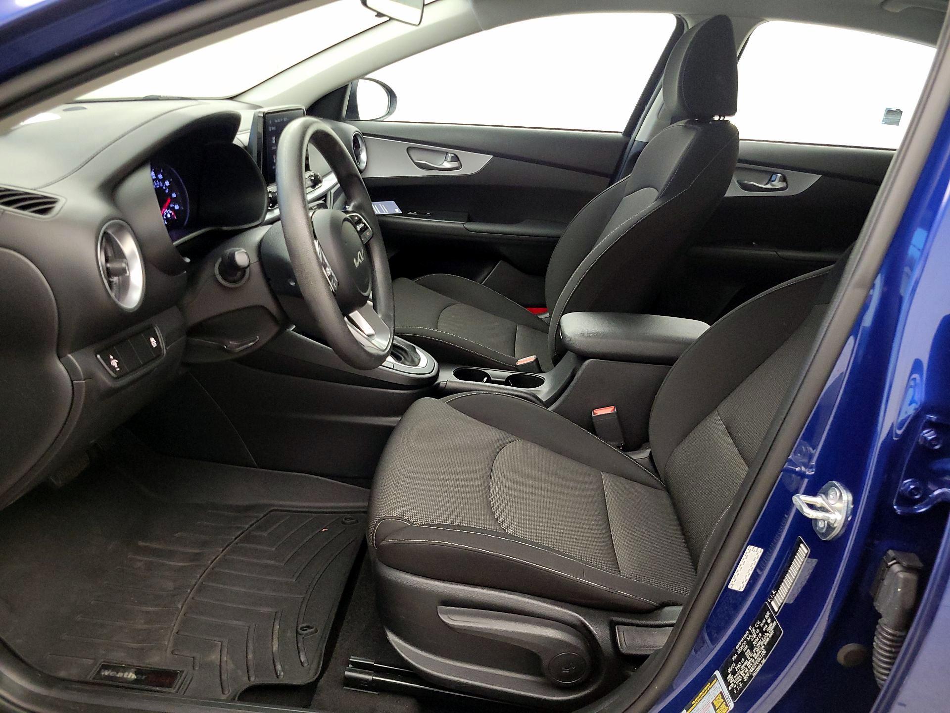 Thumbnail: 2023 Kia Forte - 11