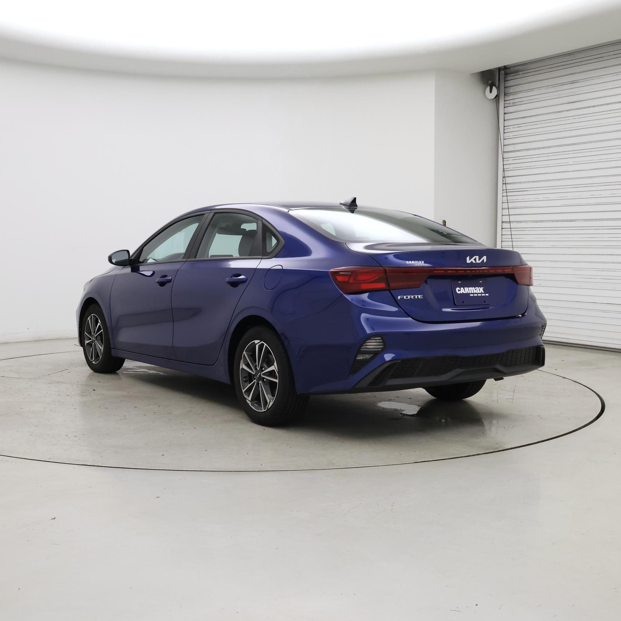 Thumbnail: 2023 Kia Forte - 2