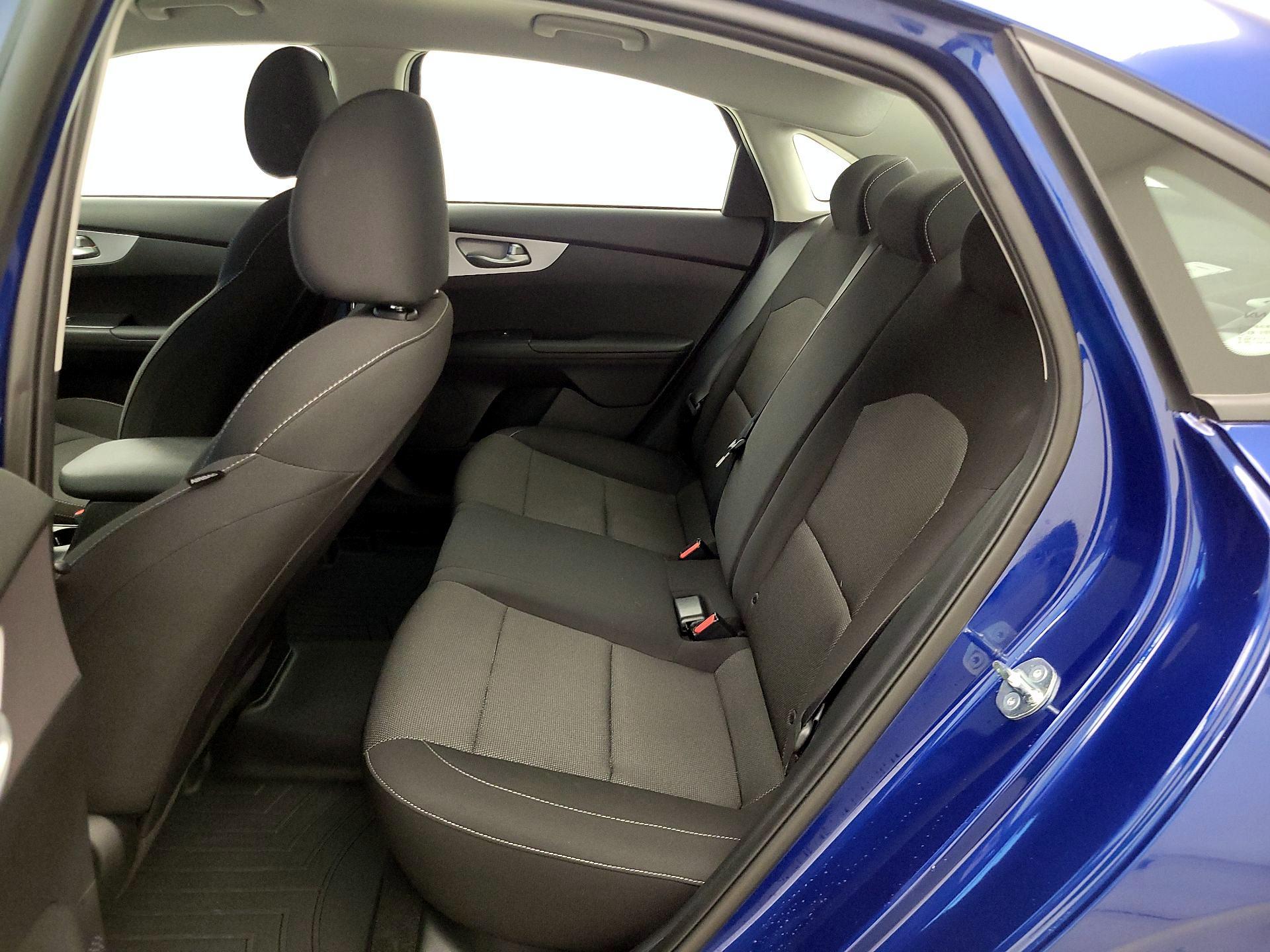 Thumbnail: 2023 Kia Forte - 19