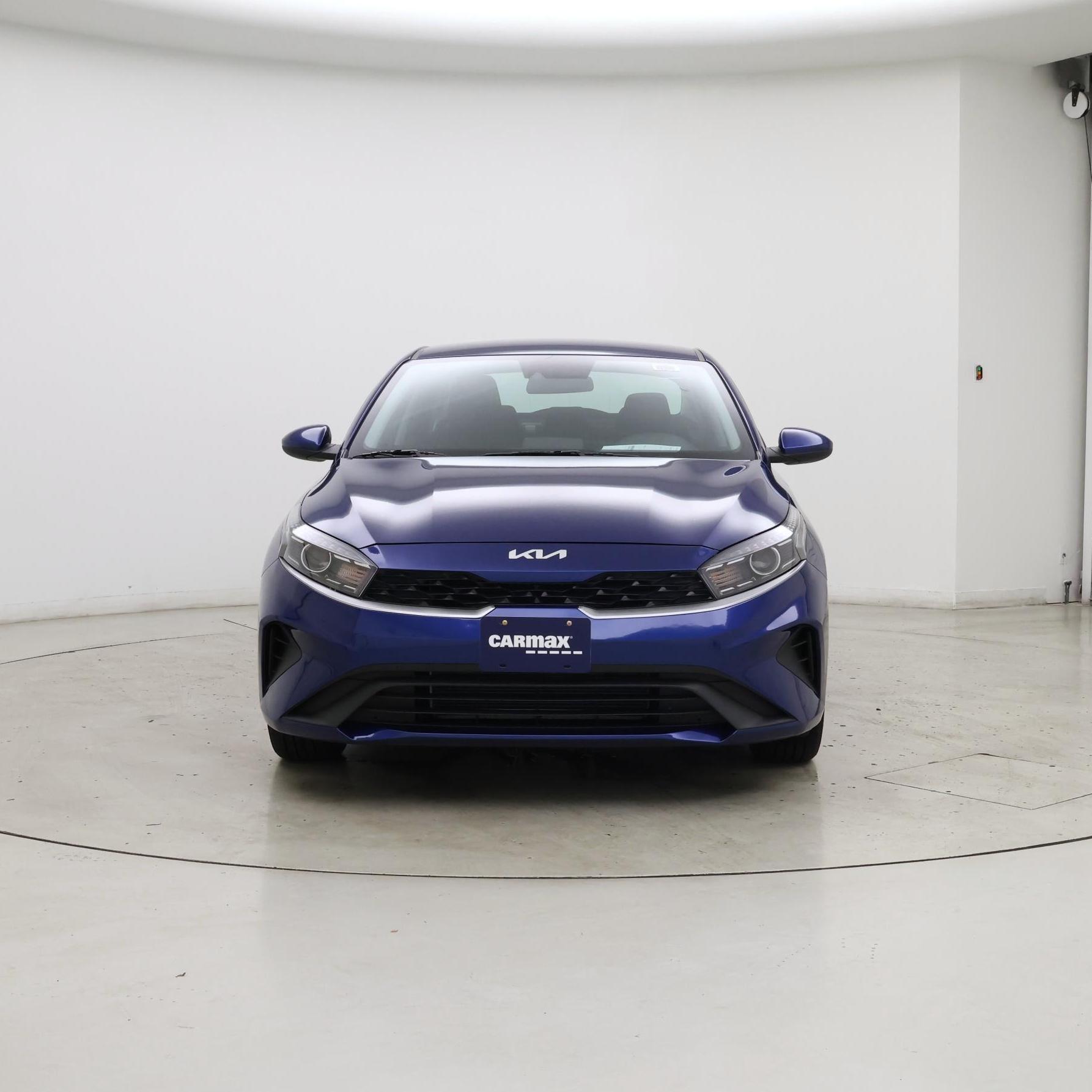 Thumbnail: 2023 Kia Forte - 5