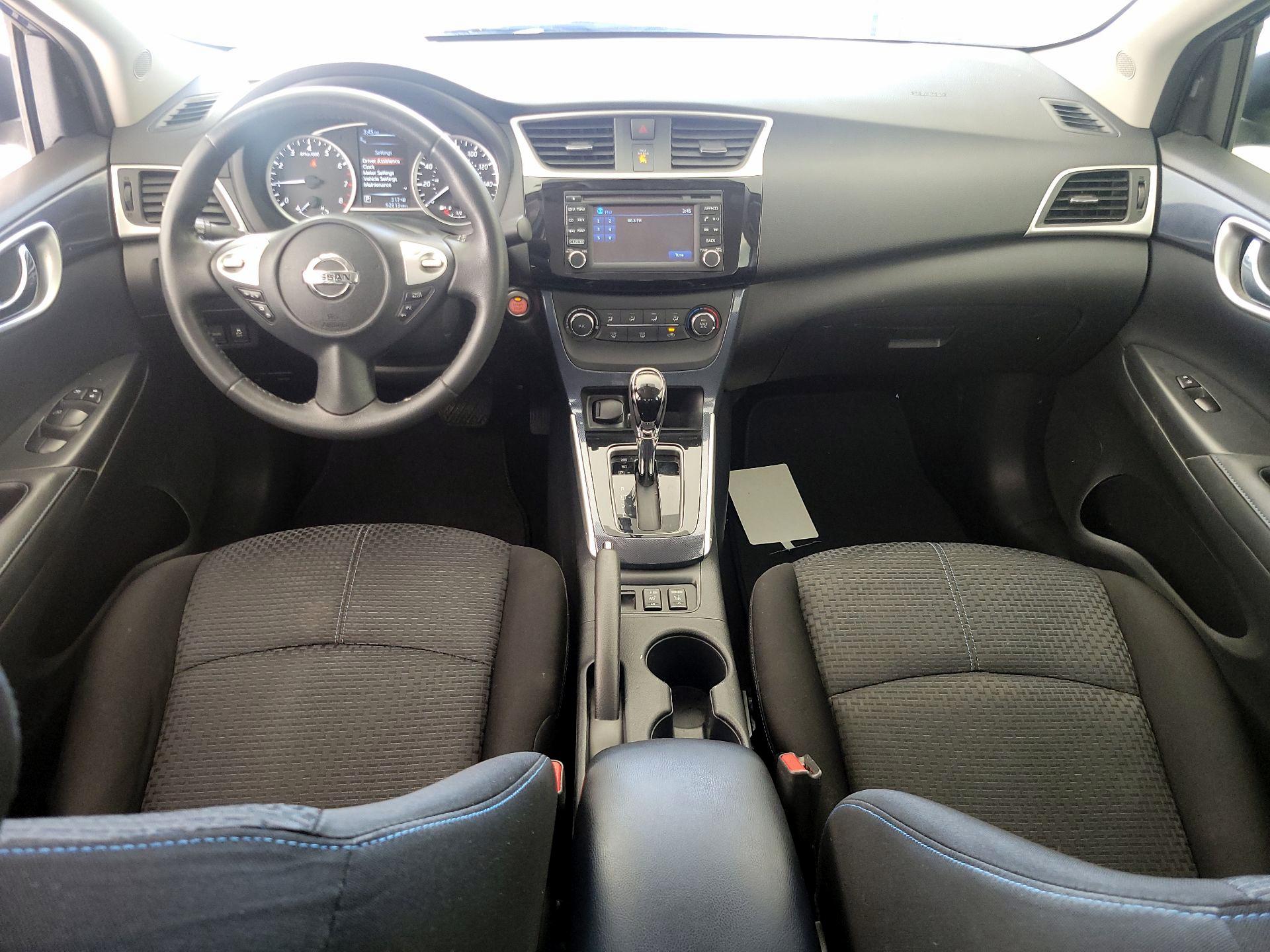 Thumbnail: 2017 Nissan Sentra - 9