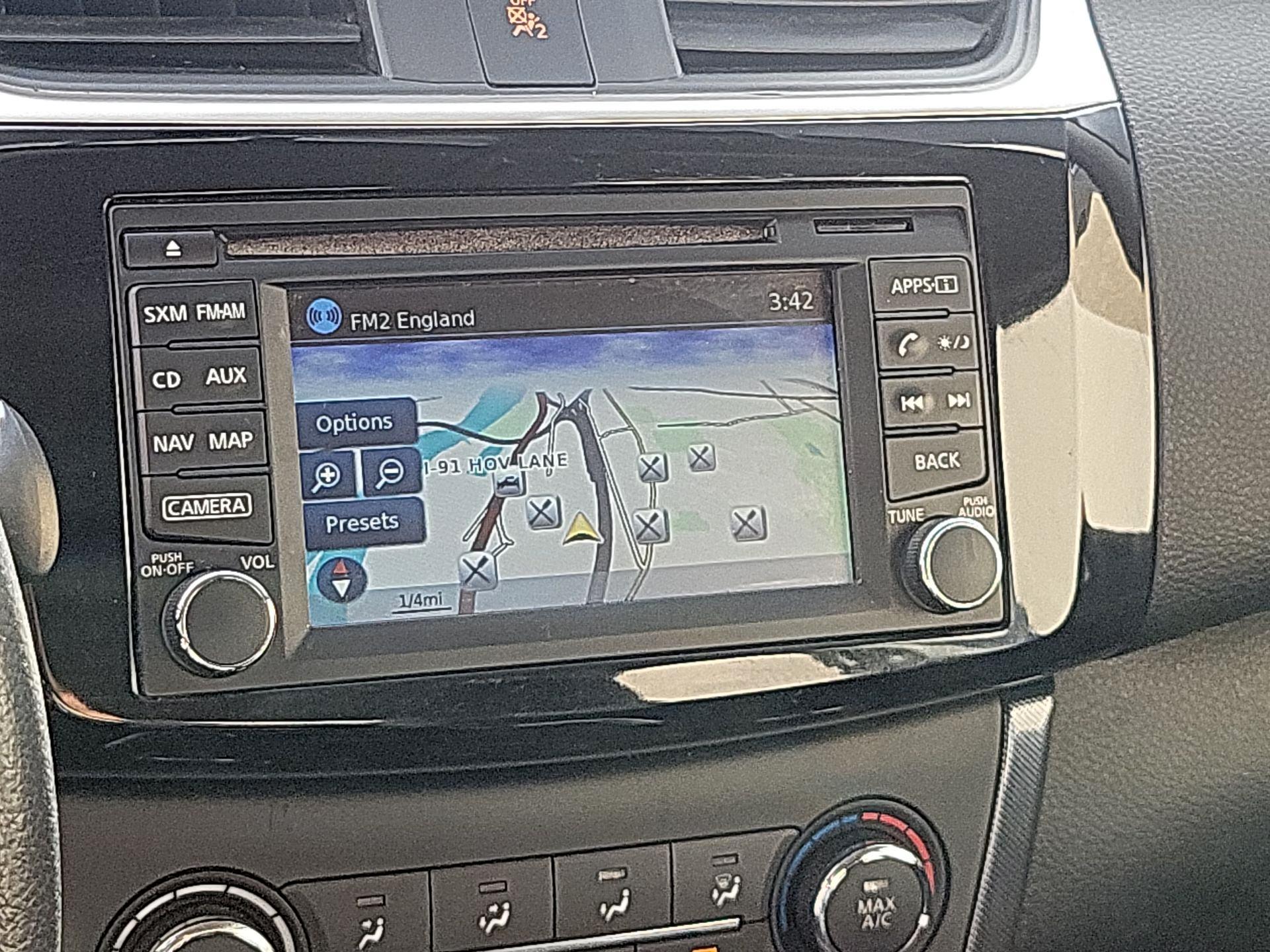 Thumbnail: 2017 Nissan Sentra - 14