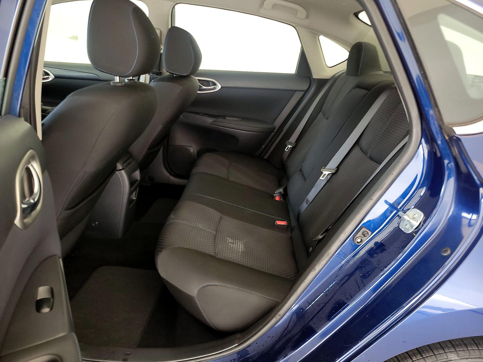 Thumbnail: 2017 Nissan Sentra - 20