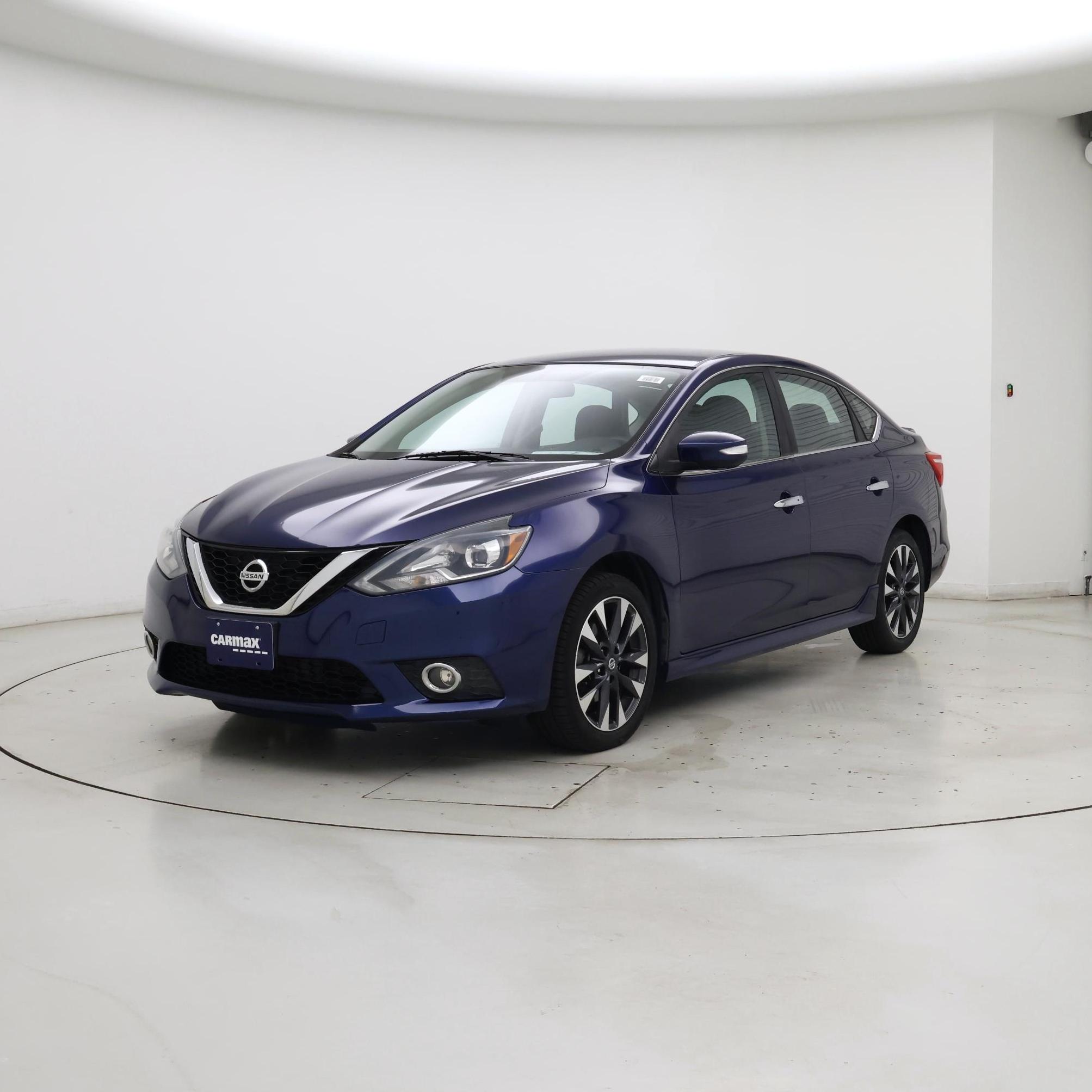 Thumbnail: 2017 Nissan Sentra - 4