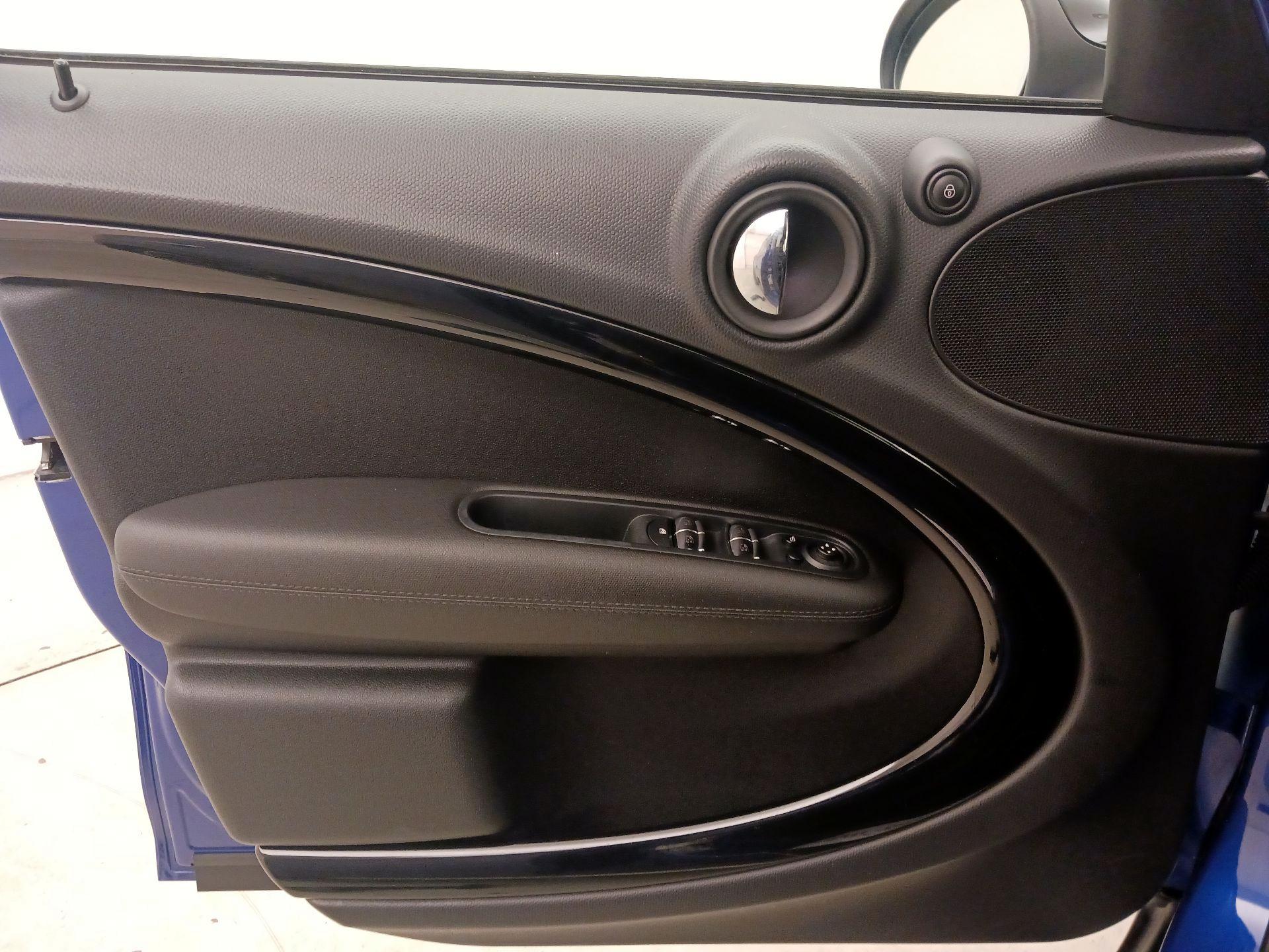 Thumbnail: 2016 MINI Cooper Countryman - 12