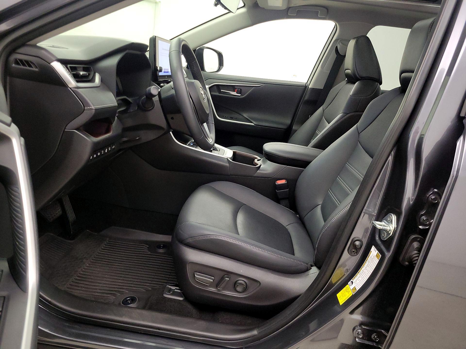 Thumbnail: 2023 Toyota RAV4 - 11