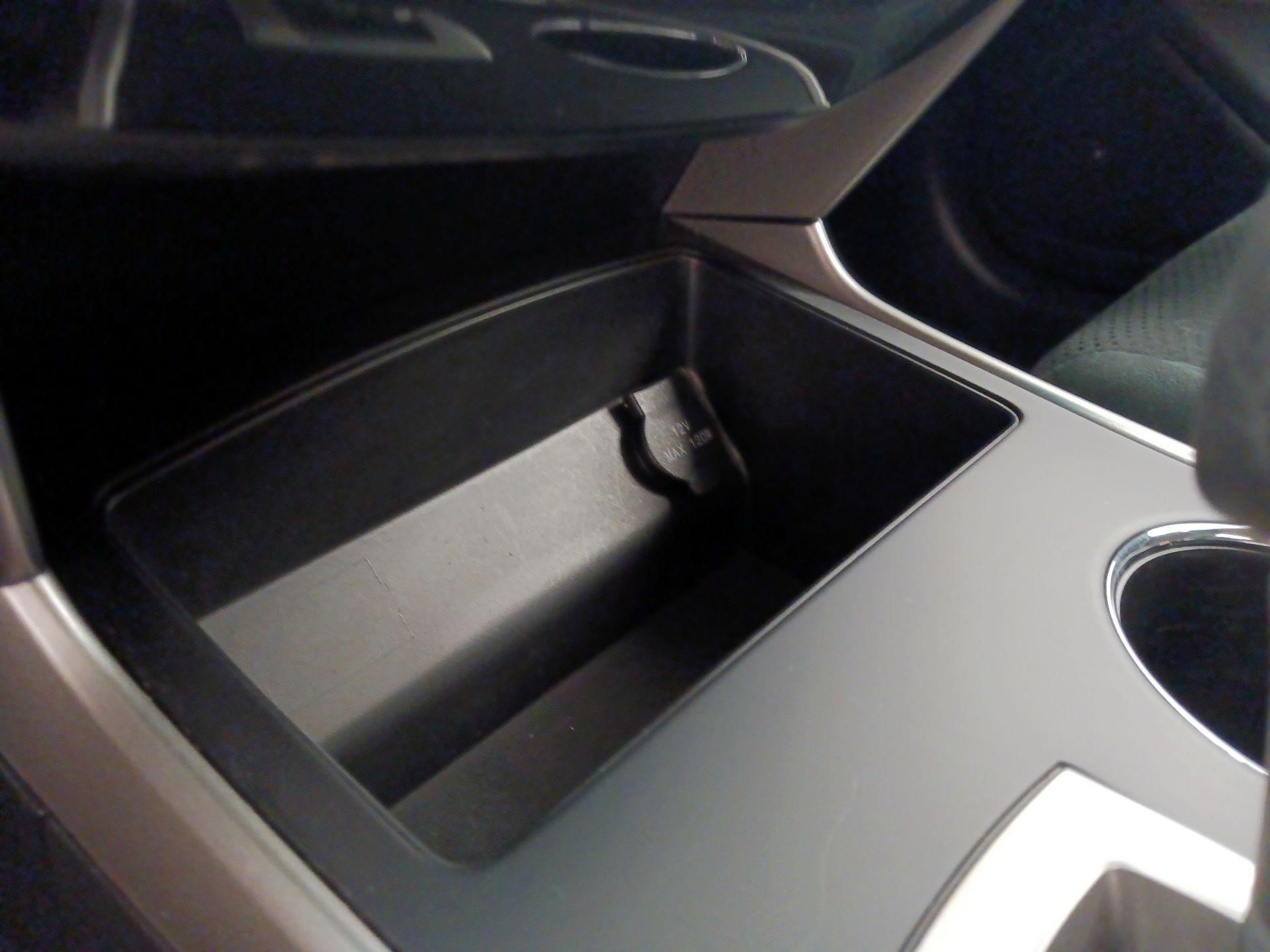 Thumbnail: 2015 Nissan Altima - 17