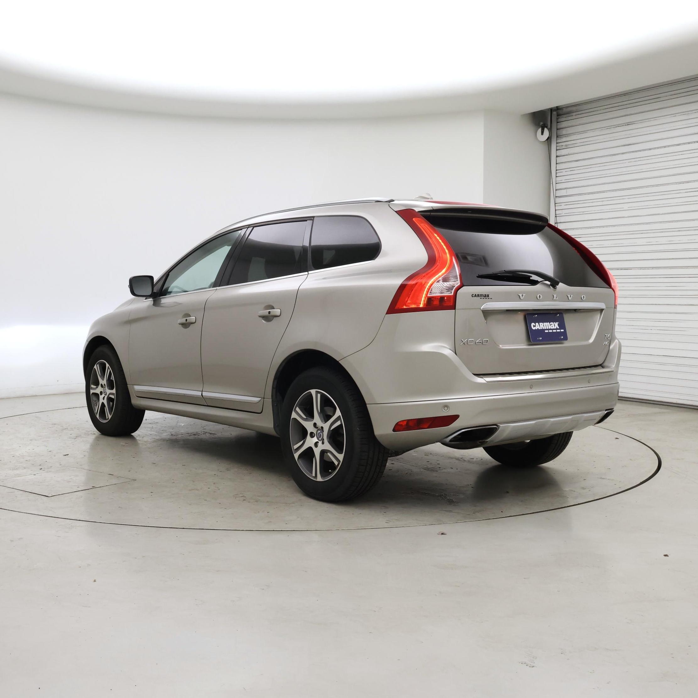 Thumbnail: 2015 Volvo XC60 - 2