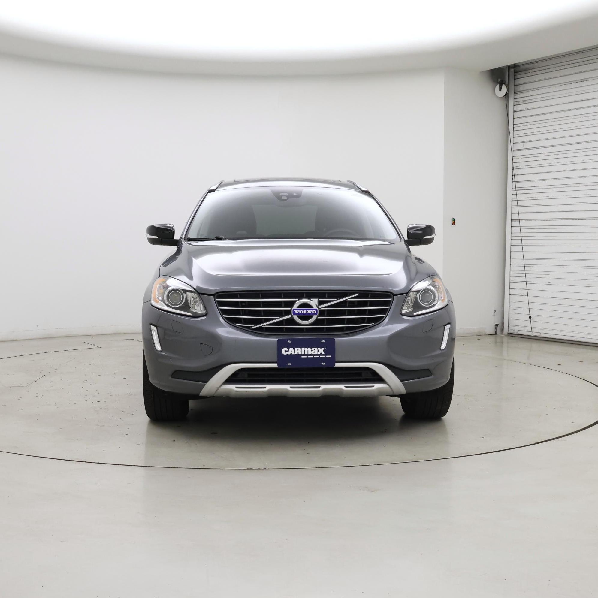 Thumbnail: 2017 Volvo XC60 - 5