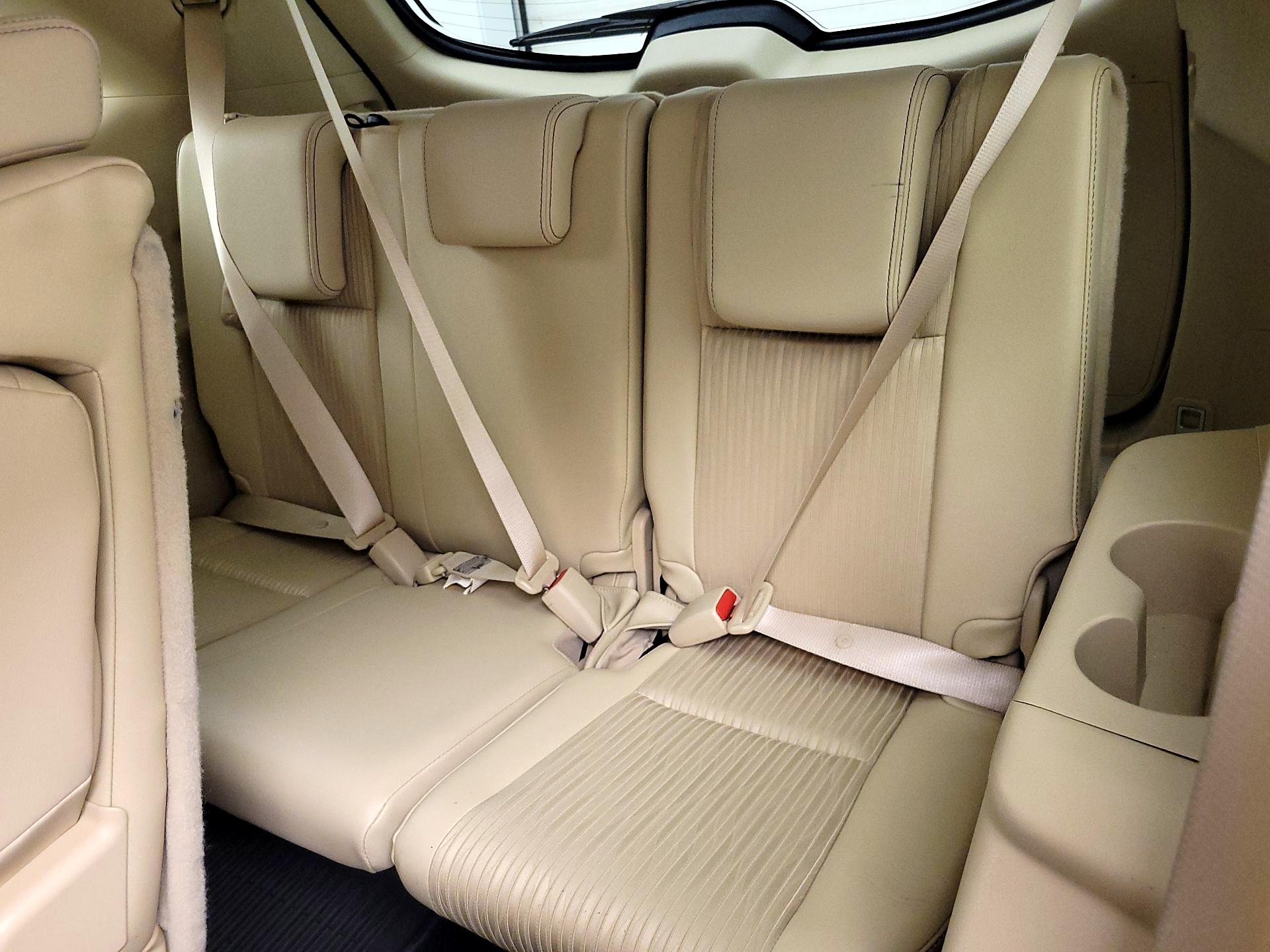 Thumbnail: 2014 Toyota Highlander - 20
