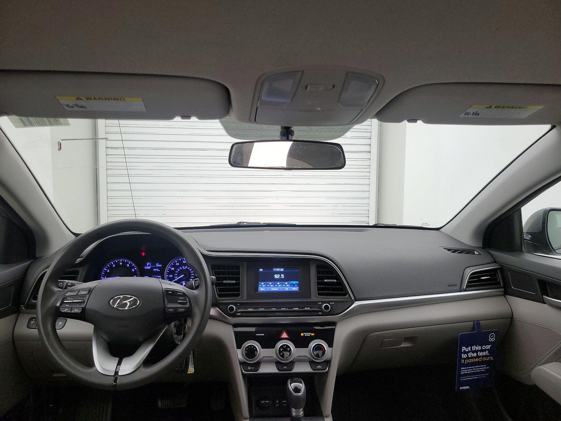 Thumbnail: 2019 Hyundai Elantra - 9