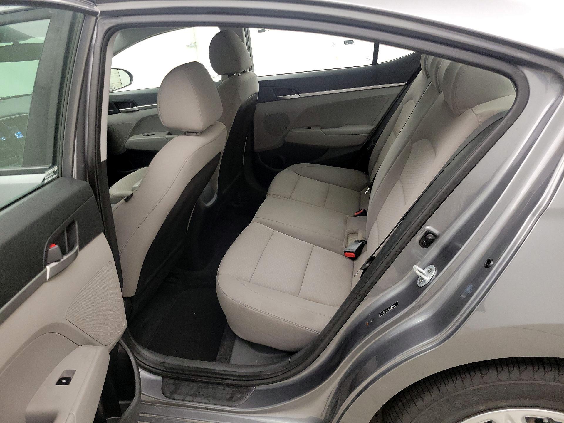 Thumbnail: 2019 Hyundai Elantra - 19