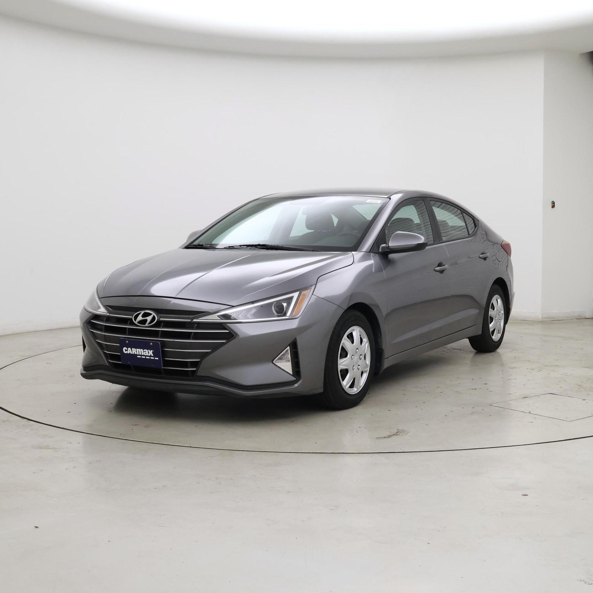 Thumbnail: 2019 Hyundai Elantra - 4