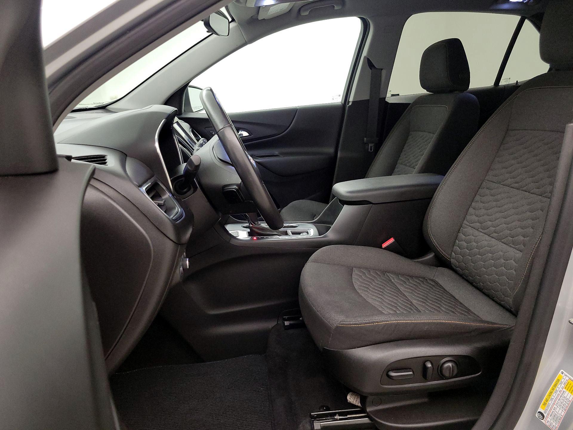 Thumbnail: 2021 Chevrolet Equinox - 11
