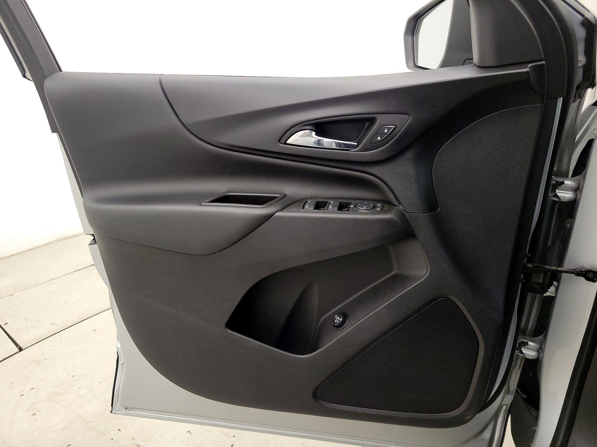 Thumbnail: 2021 Chevrolet Equinox - 12