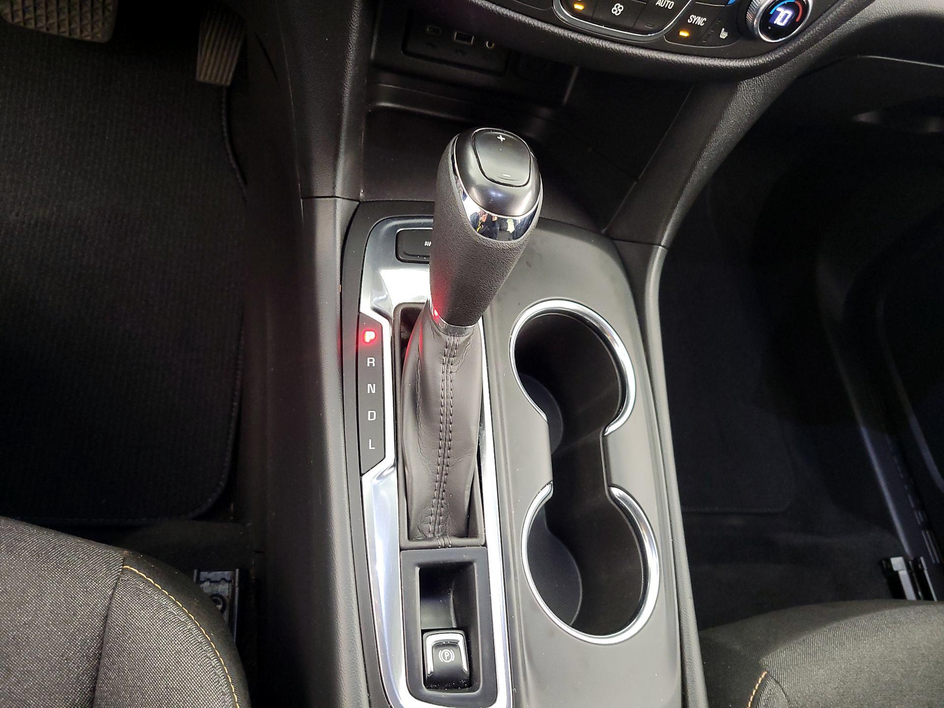 Thumbnail: 2021 Chevrolet Equinox - 17