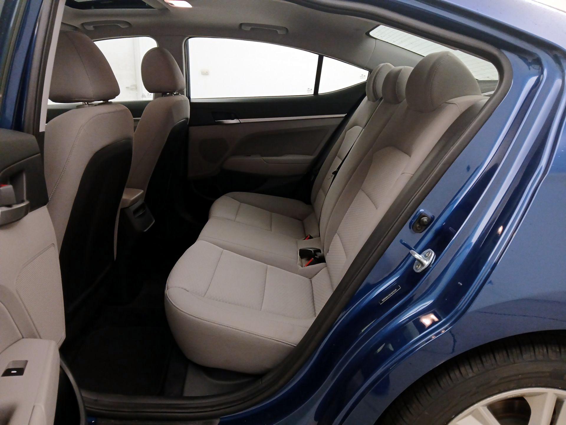 Thumbnail: 2020 Hyundai Elantra - 20