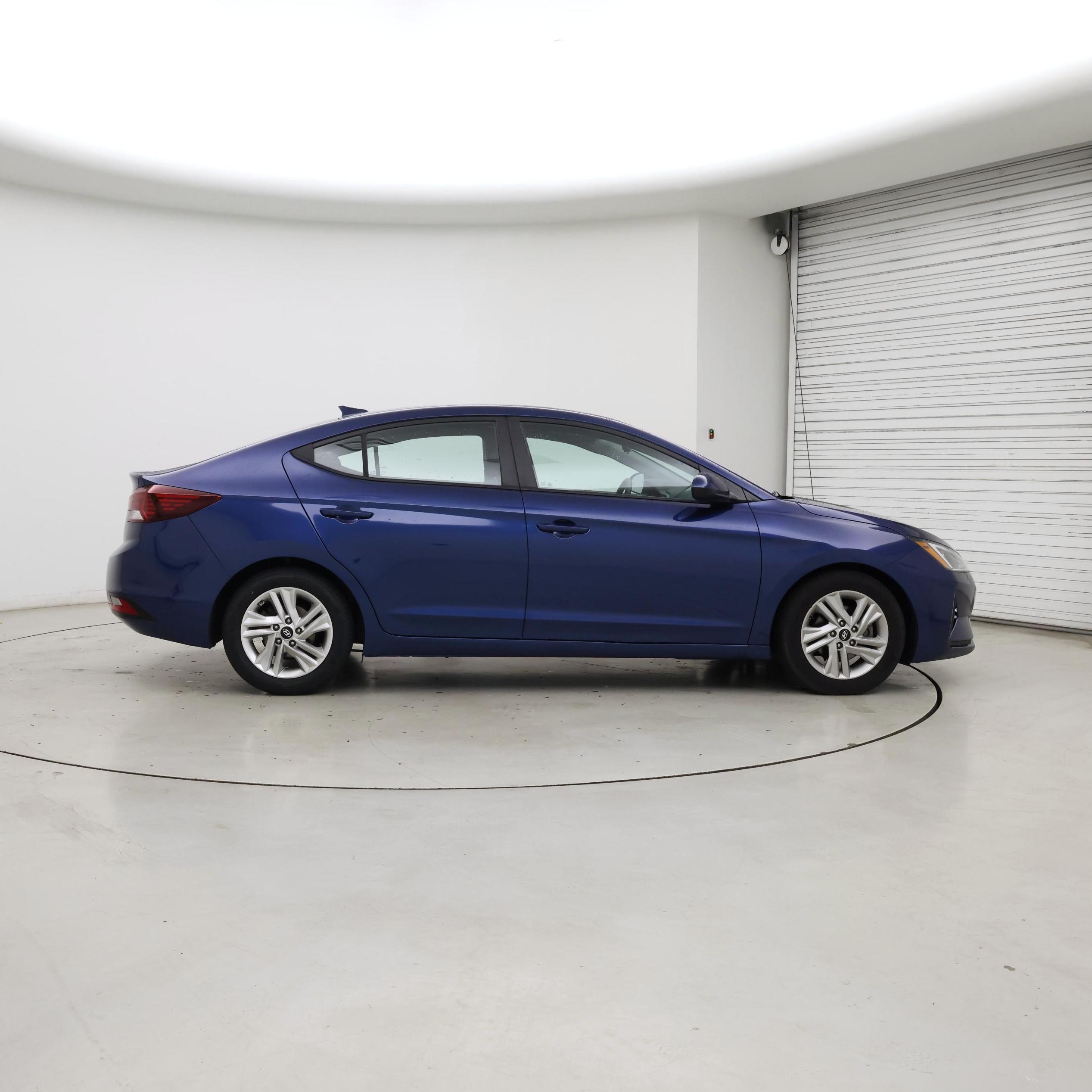 Thumbnail: 2020 Hyundai Elantra - 7