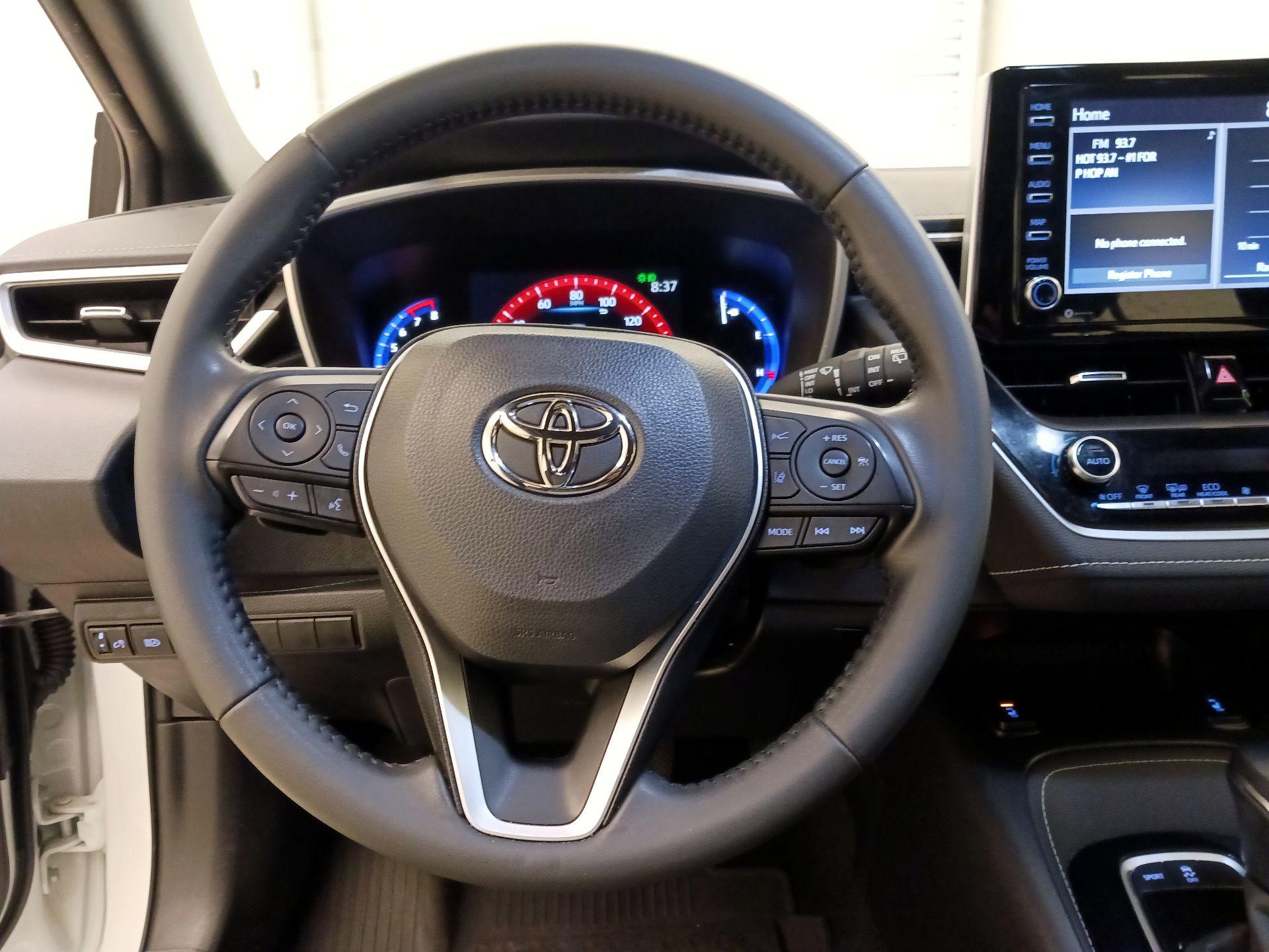 Thumbnail: 2022 Toyota Corolla - 10