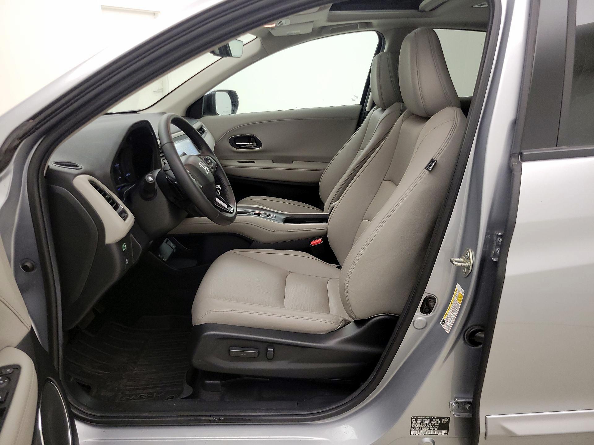 Thumbnail: 2019 Honda HR-V - 11