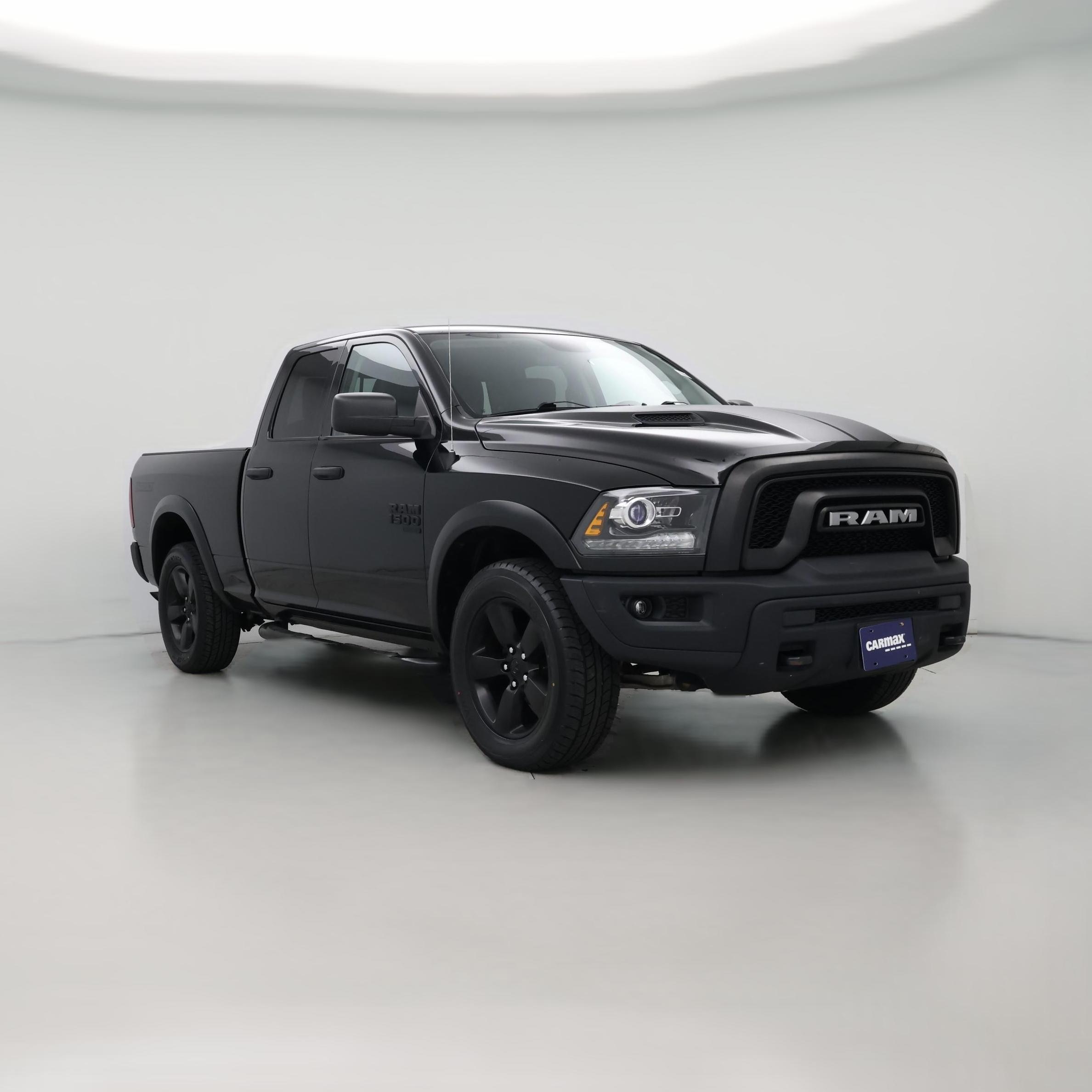 Thumbnail: 2020 RAM 1500 Classic - 1