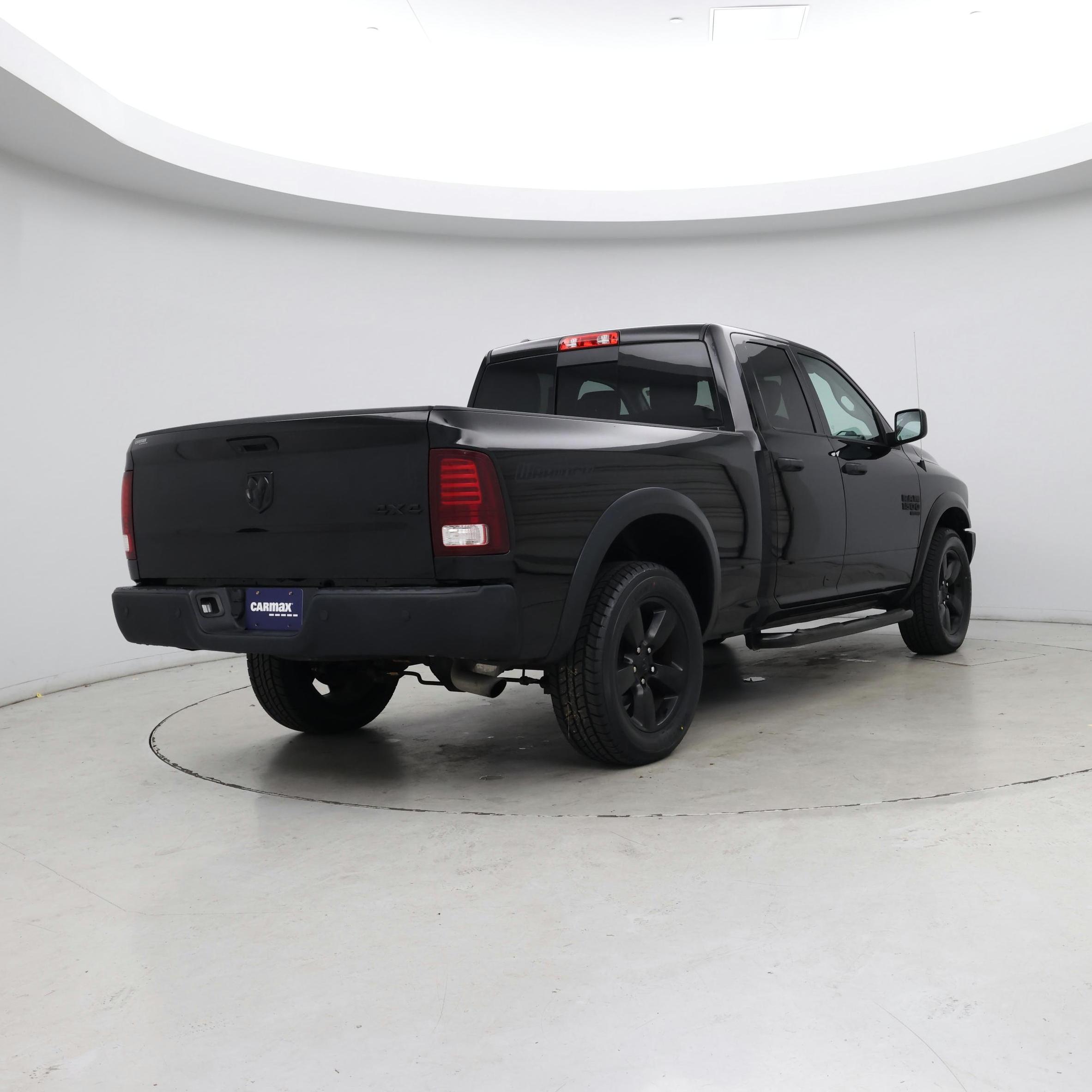 Thumbnail: 2020 RAM 1500 Classic - 8