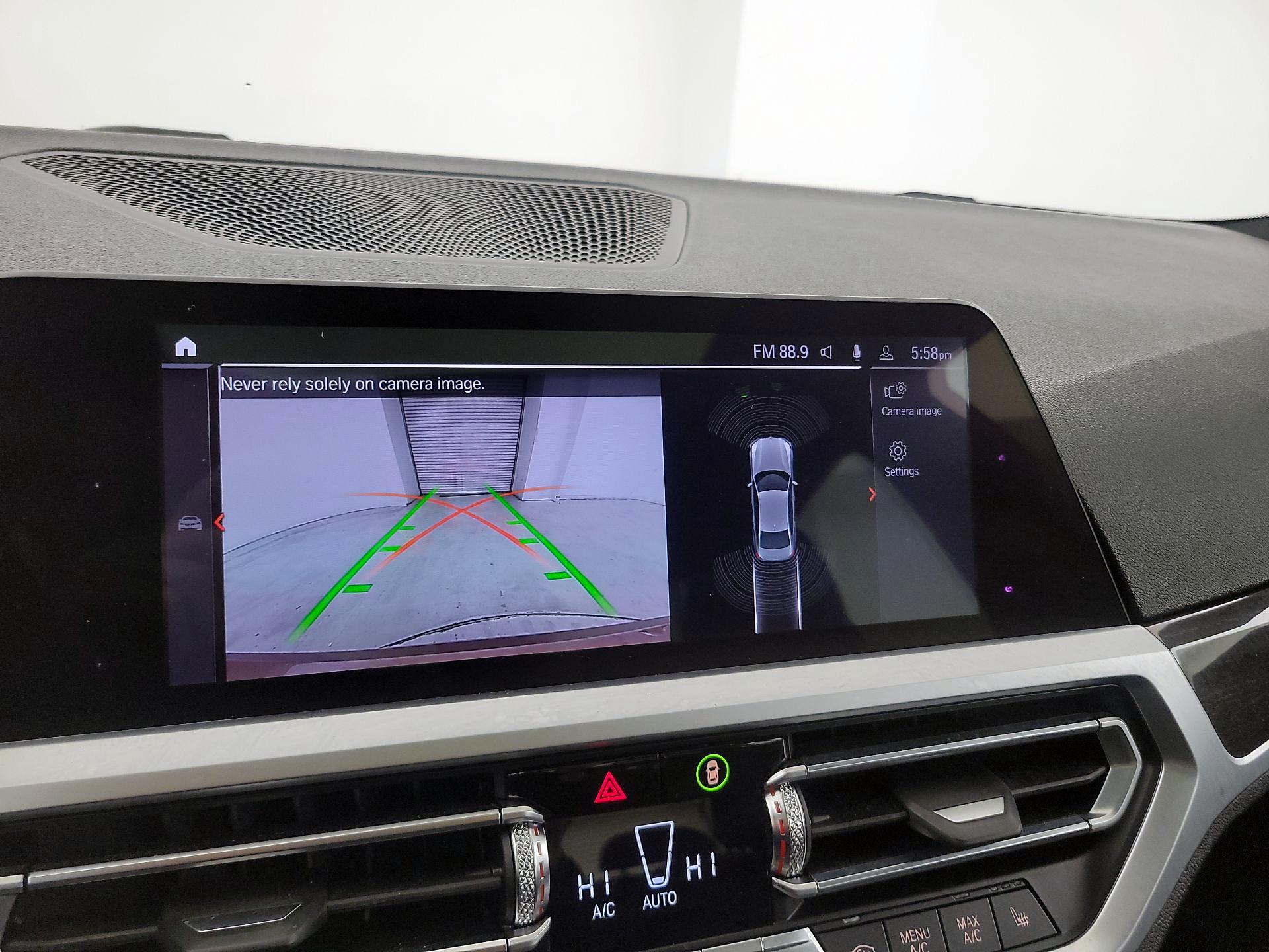 Thumbnail: 2020 BMW 3 Series - 15