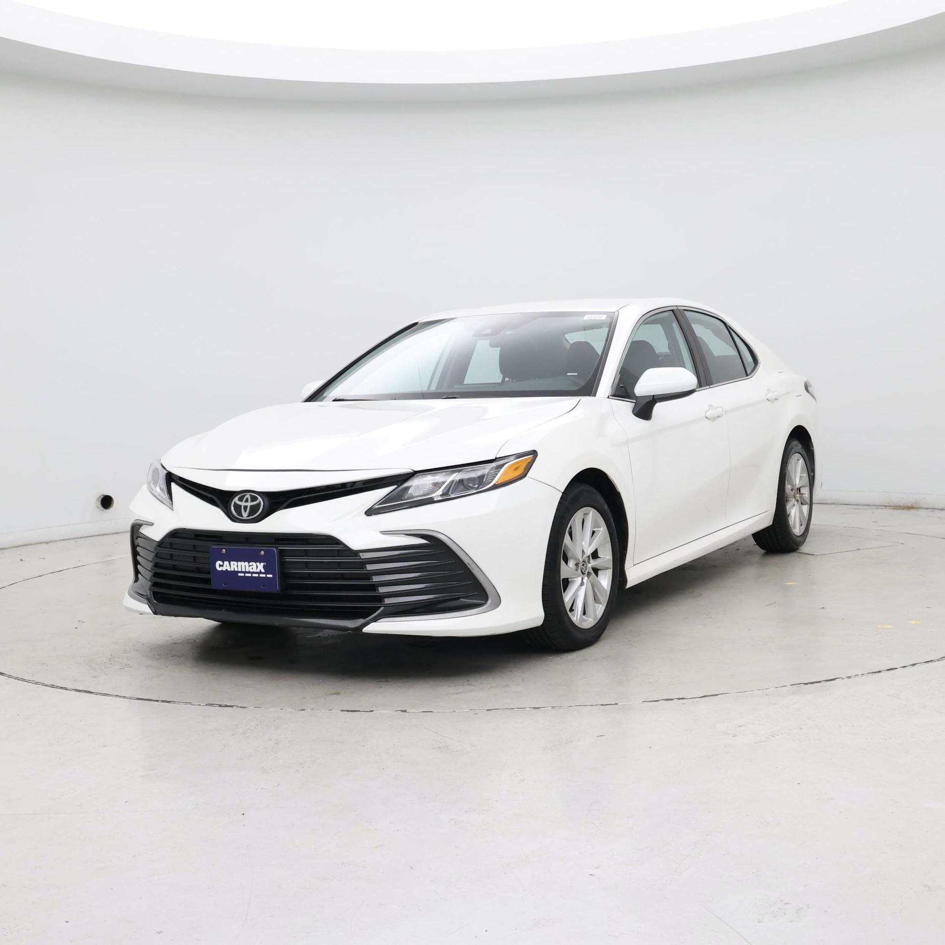 Thumbnail: 2021 Toyota Camry - 4