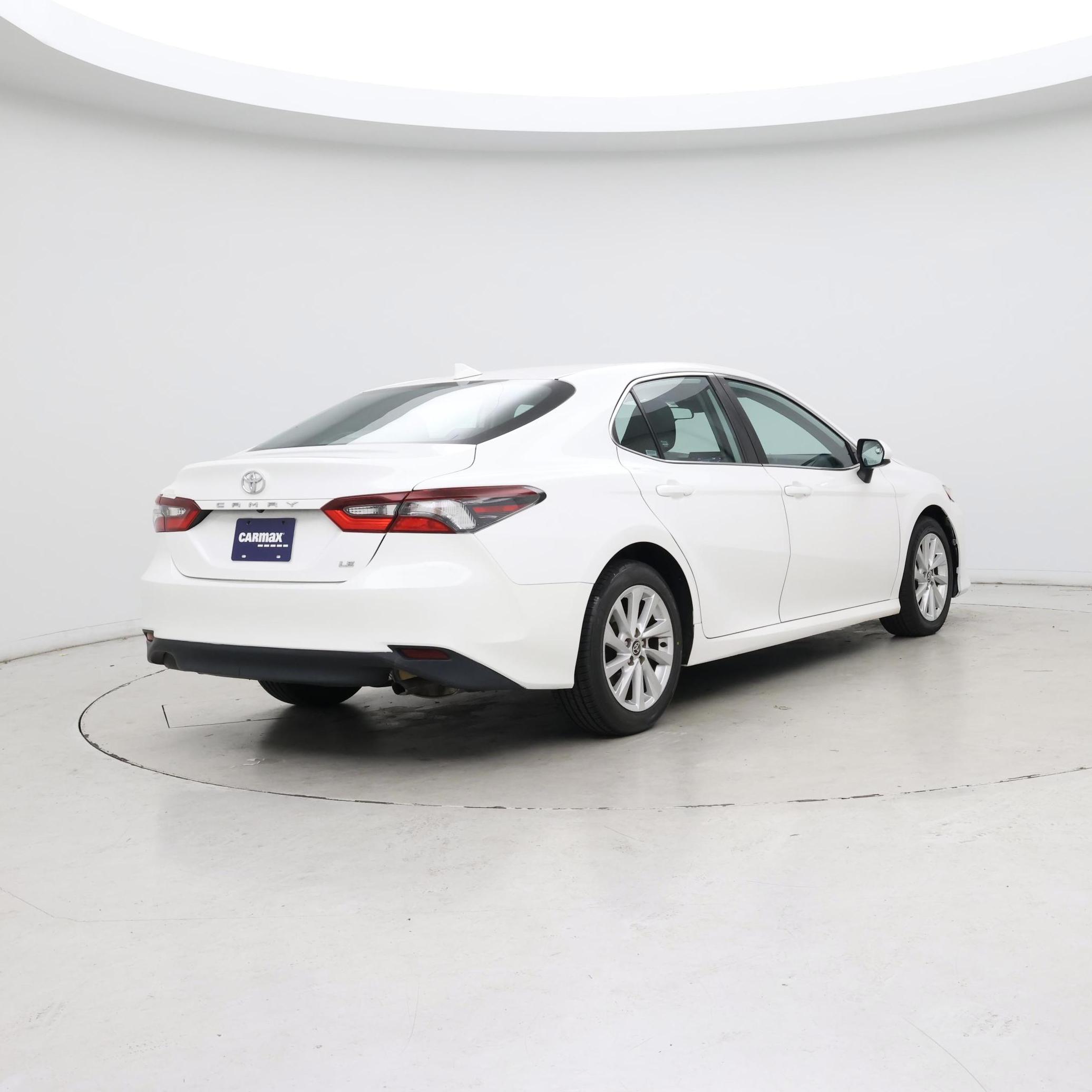 Thumbnail: 2021 Toyota Camry - 8