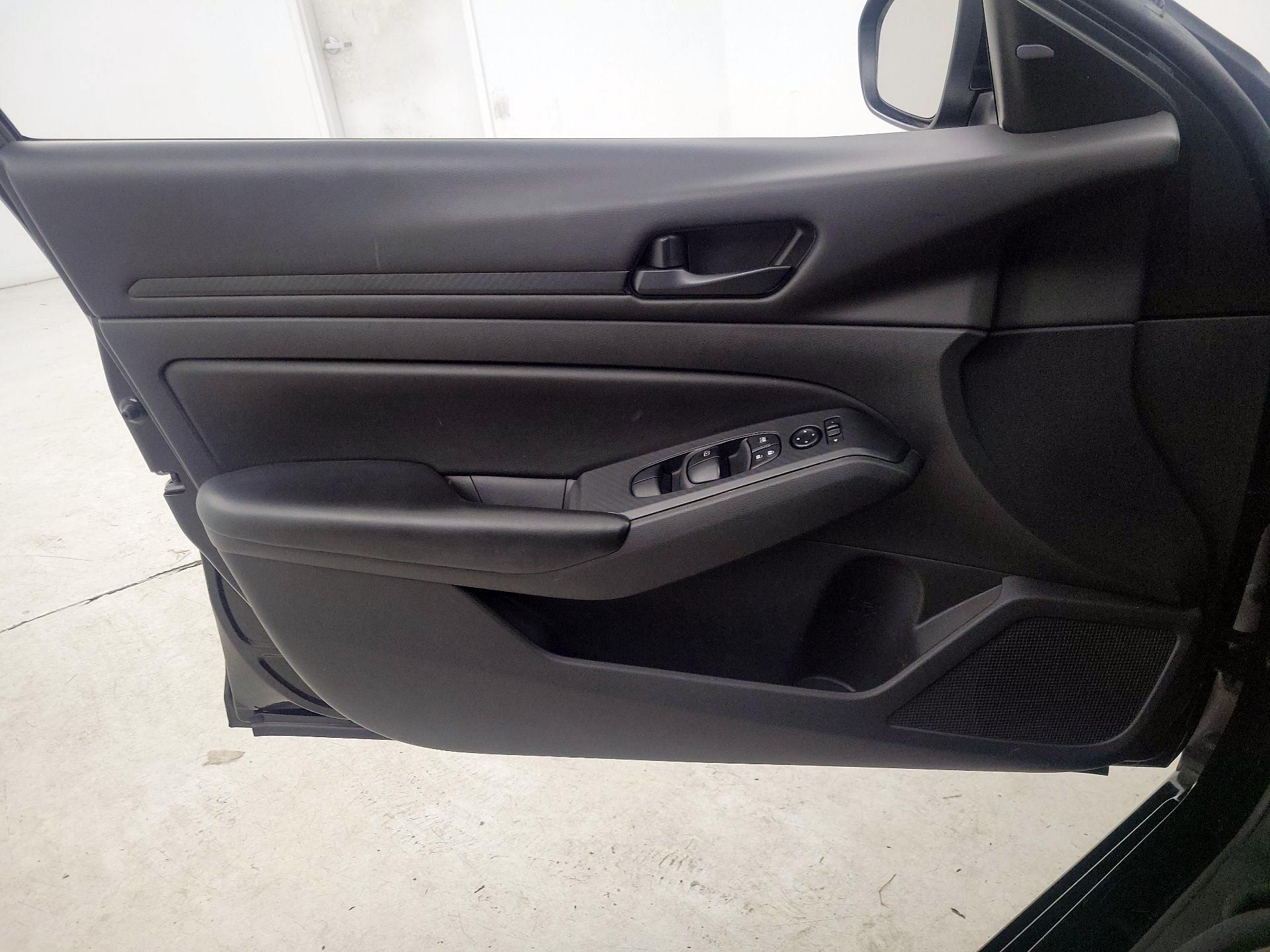 Thumbnail: 2023 Nissan Altima - 12