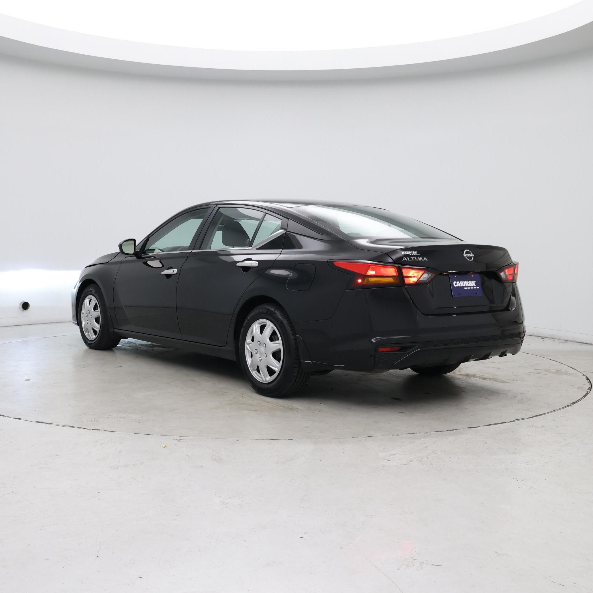 Thumbnail: 2023 Nissan Altima - 2