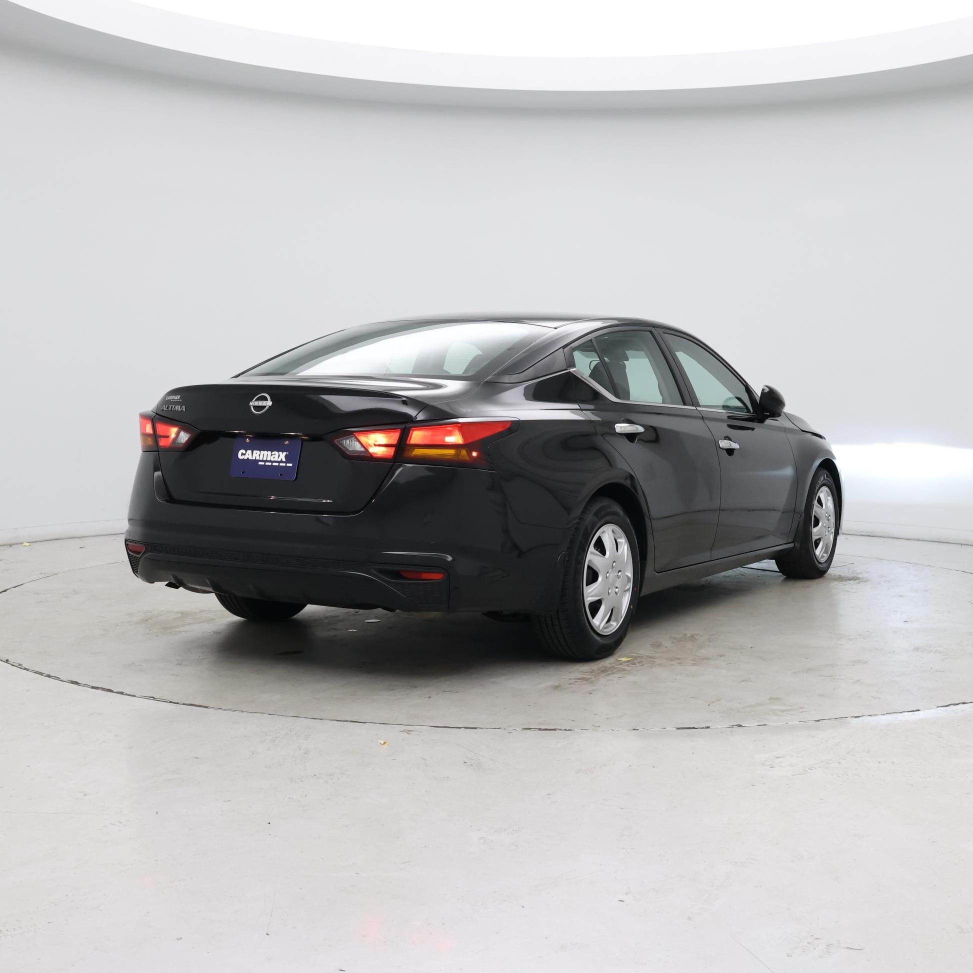 Thumbnail: 2023 Nissan Altima - 8