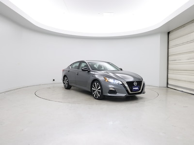 2022 Nissan Altima SR