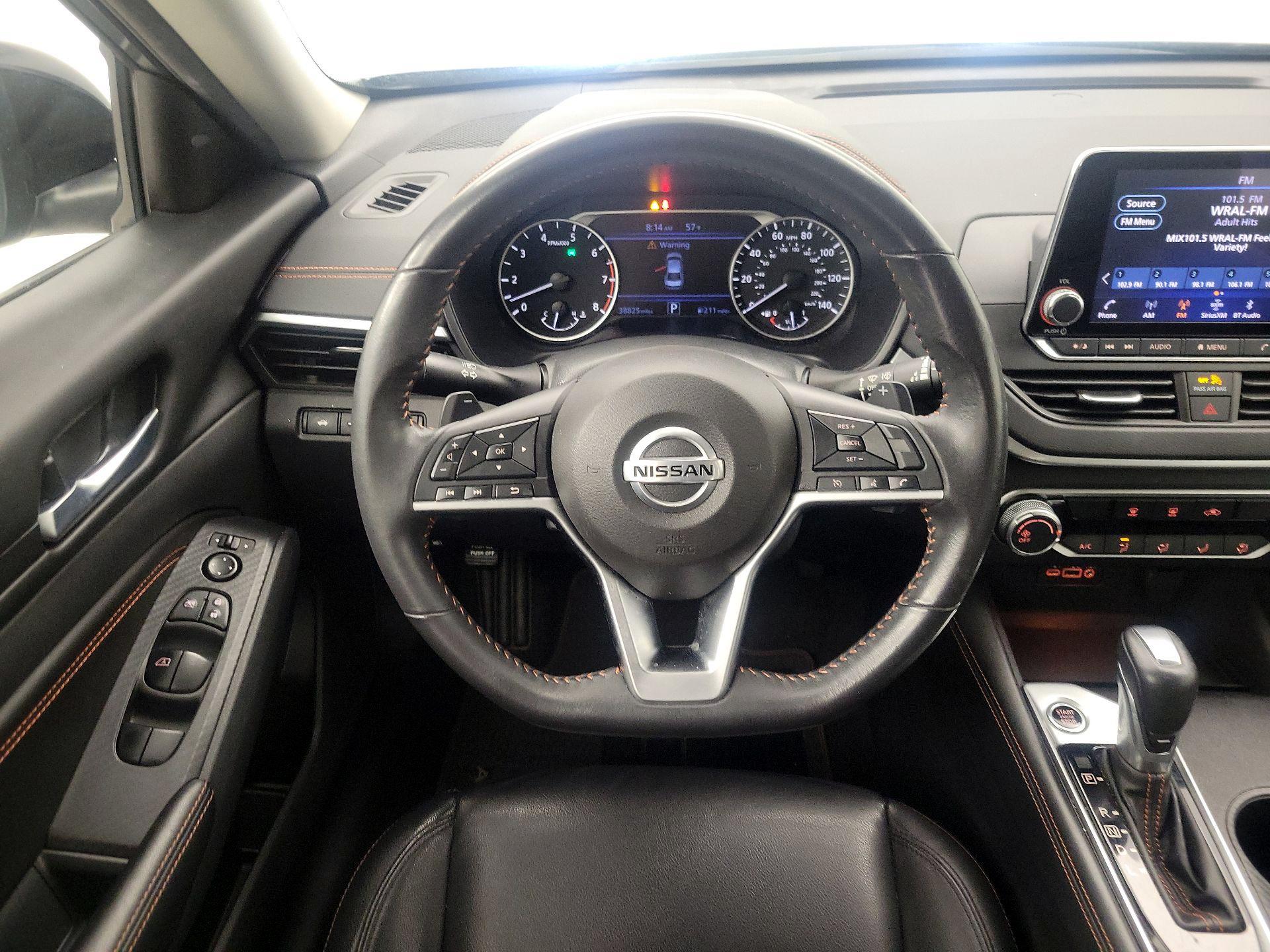 Thumbnail: 2022 Nissan Altima - 10