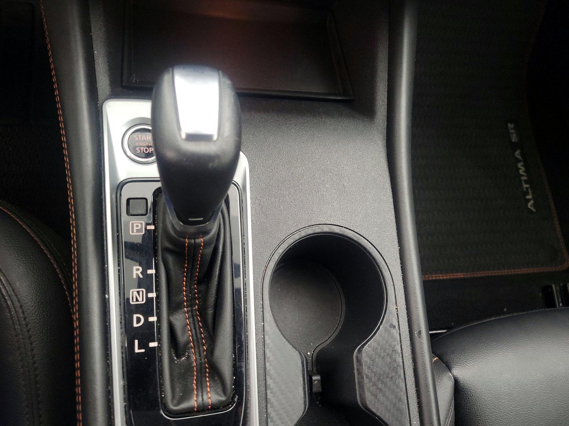 Thumbnail: 2022 Nissan Altima - 17