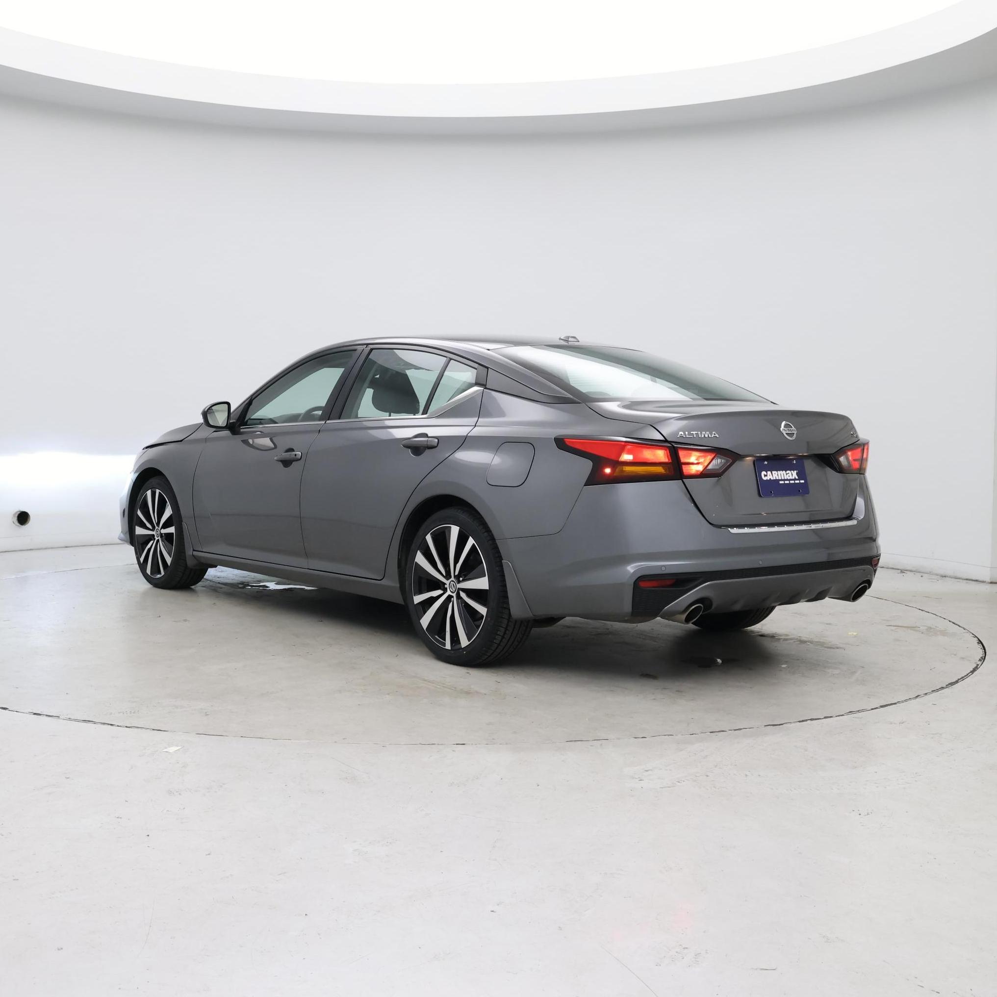 Thumbnail: 2022 Nissan Altima - 2